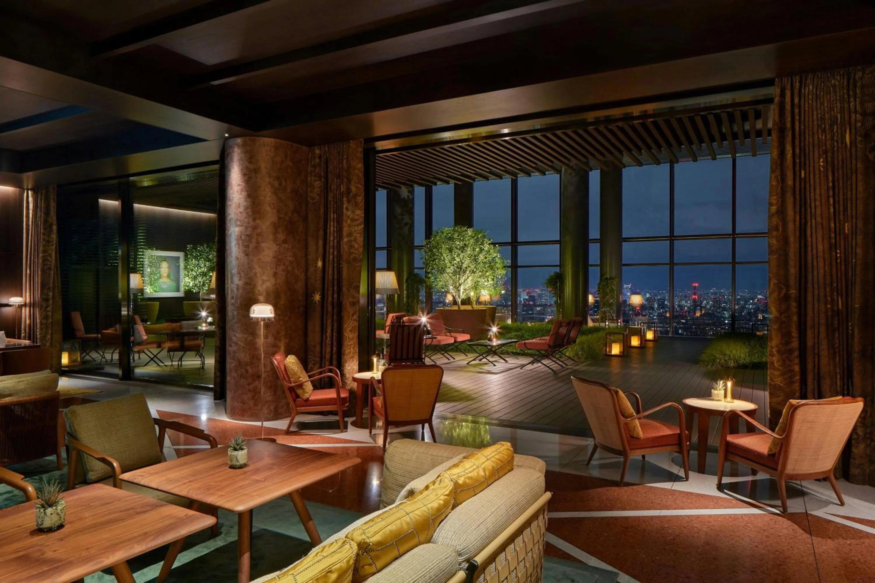 Lounge or bar in Bvlgari Hotel Tokyo