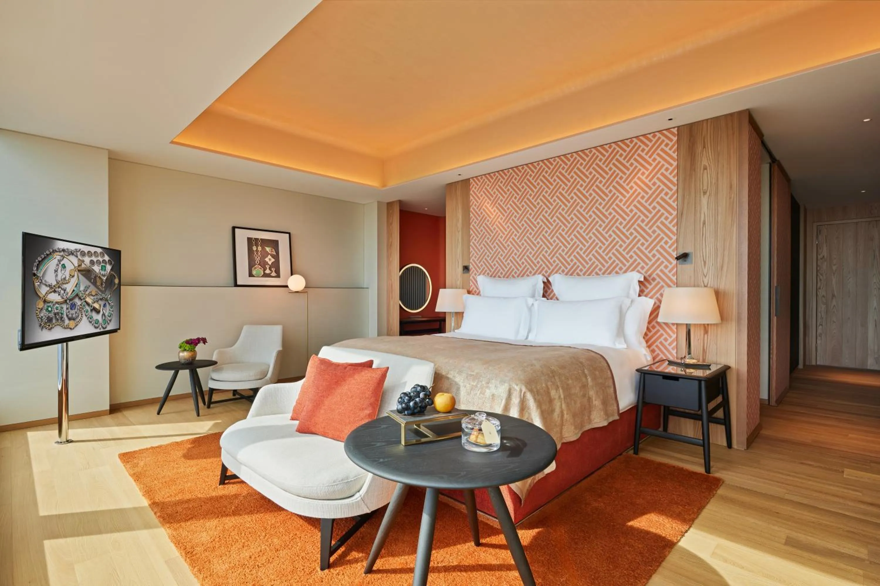 Photo of the whole room, Bed in Bvlgari Hotel Tokyo