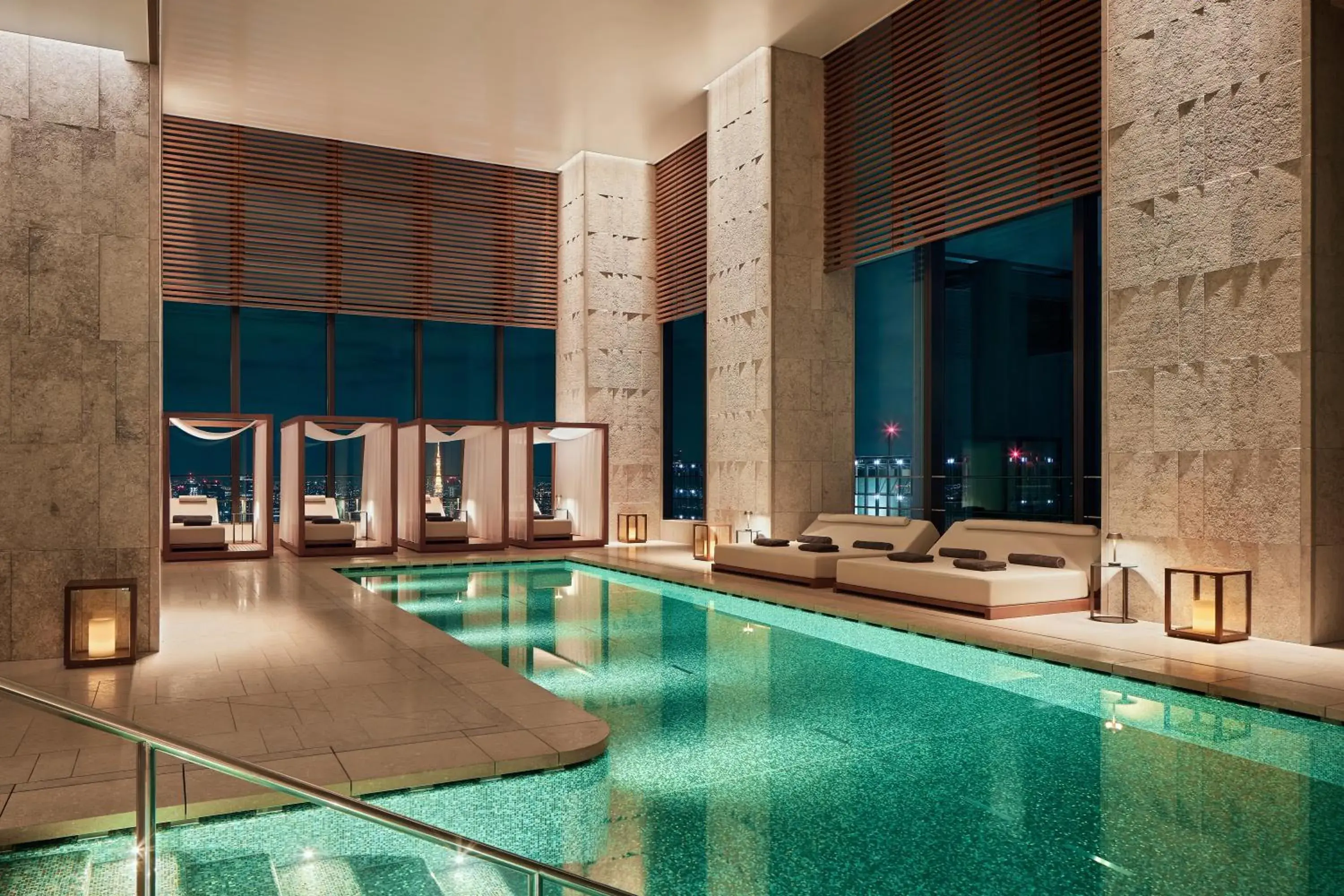 Swimming pool in Bvlgari Hotel Tokyo Swimming pool in Bvlgari Hotel Tokyo