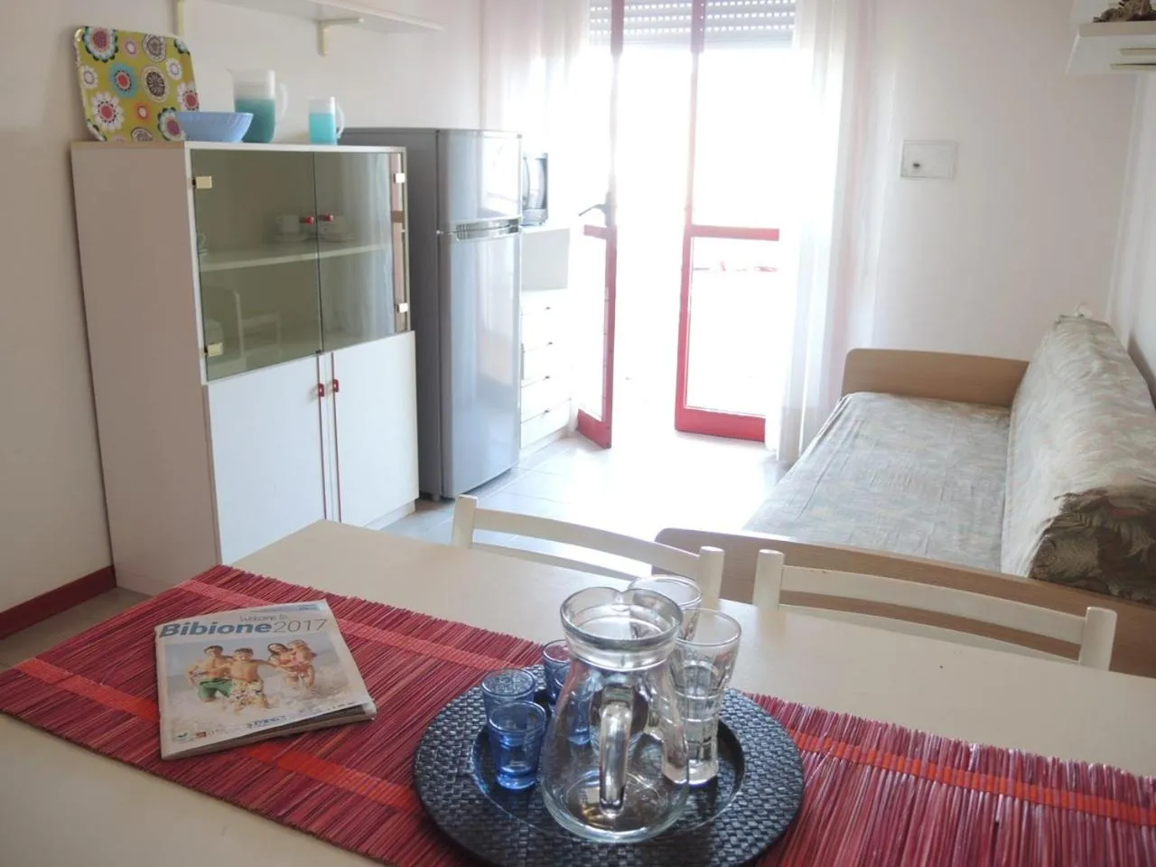 Dining area in Renewed two-roomed flat with swimming pool