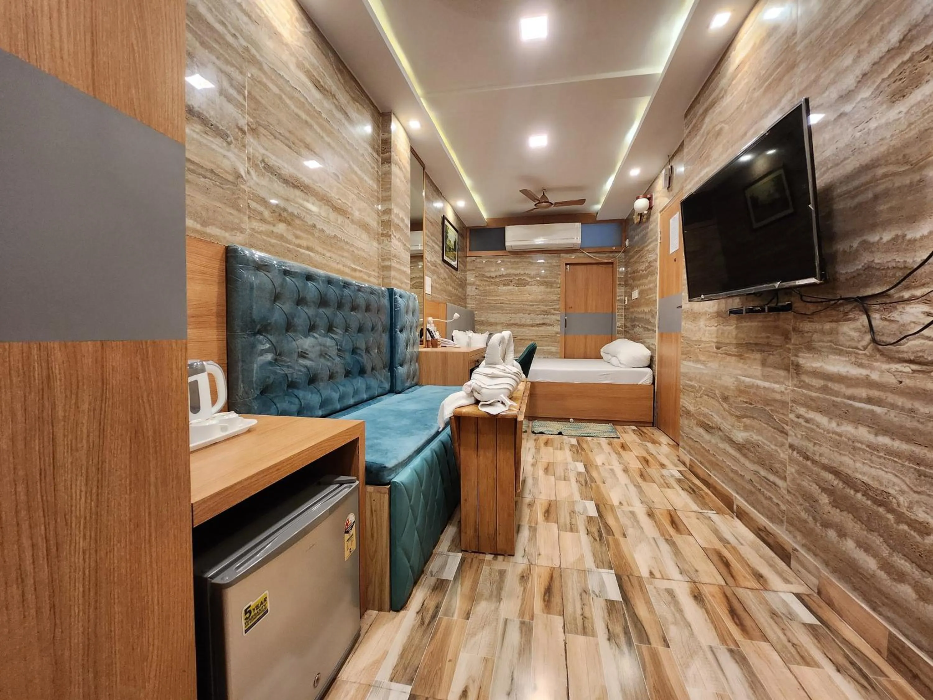 Bed in The City of Joy