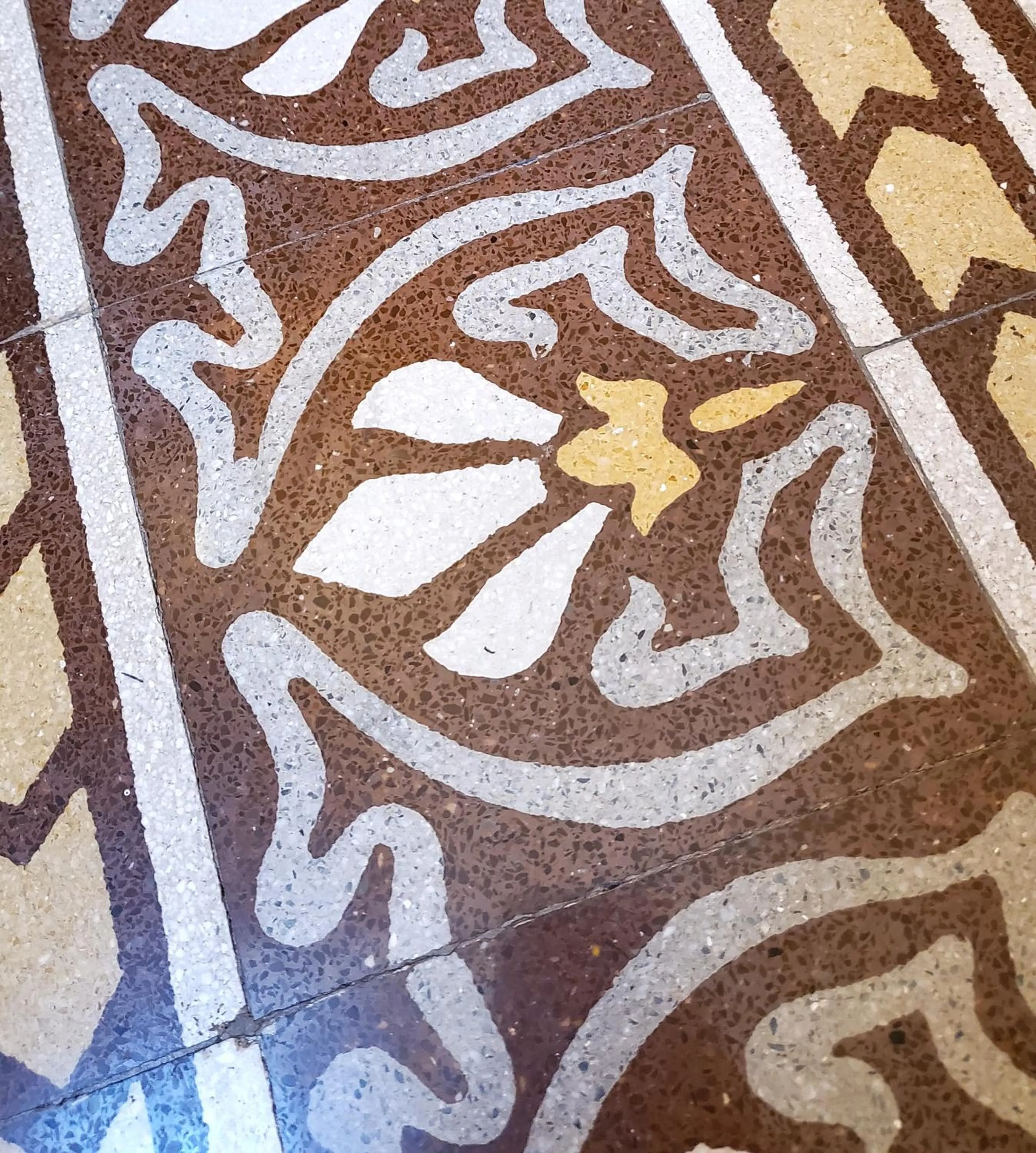 Decorative detail in Residenza FillAnfi