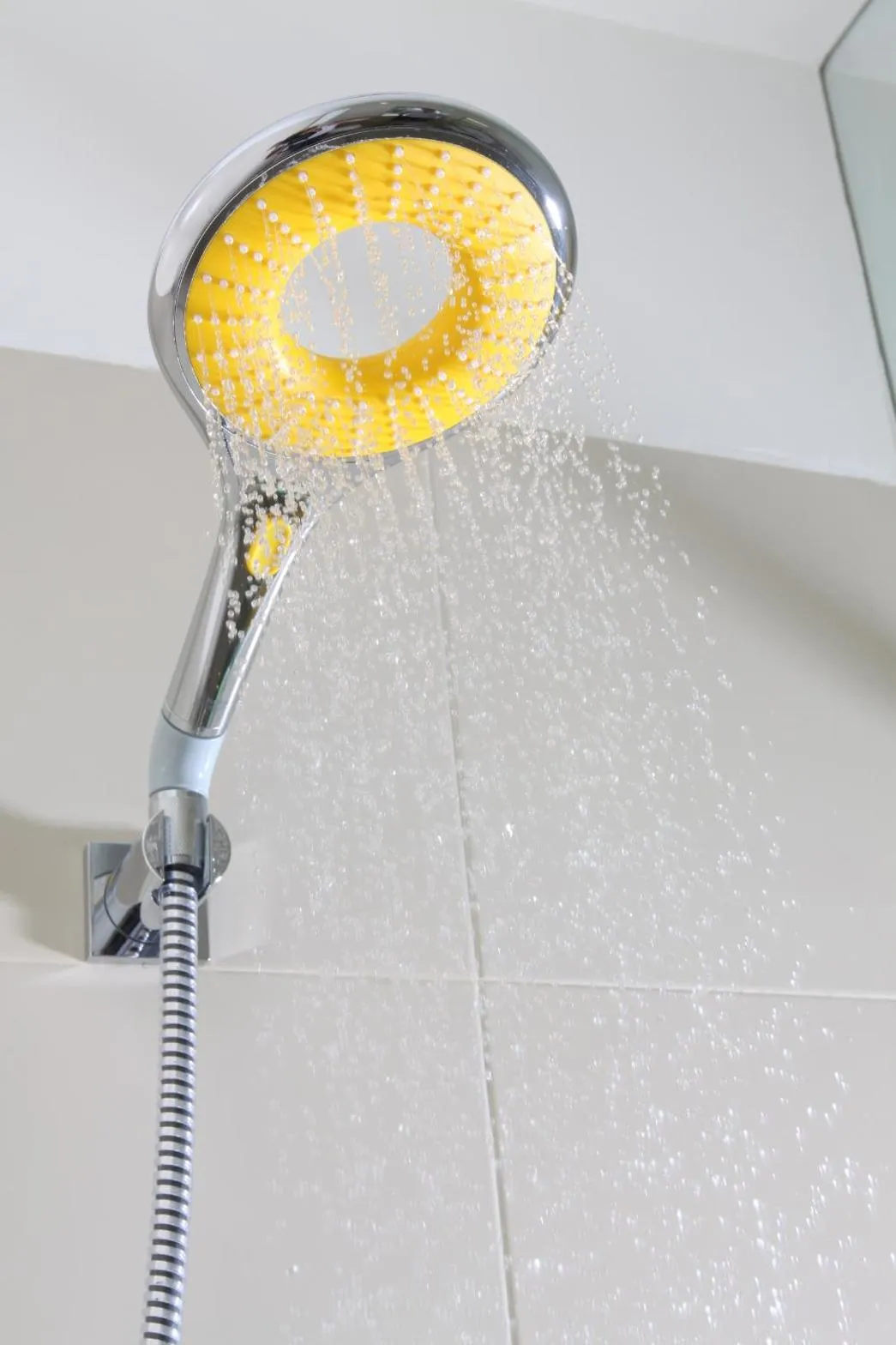 Bathroom in Bloom Hotel - Golf Course Road, Sector 43