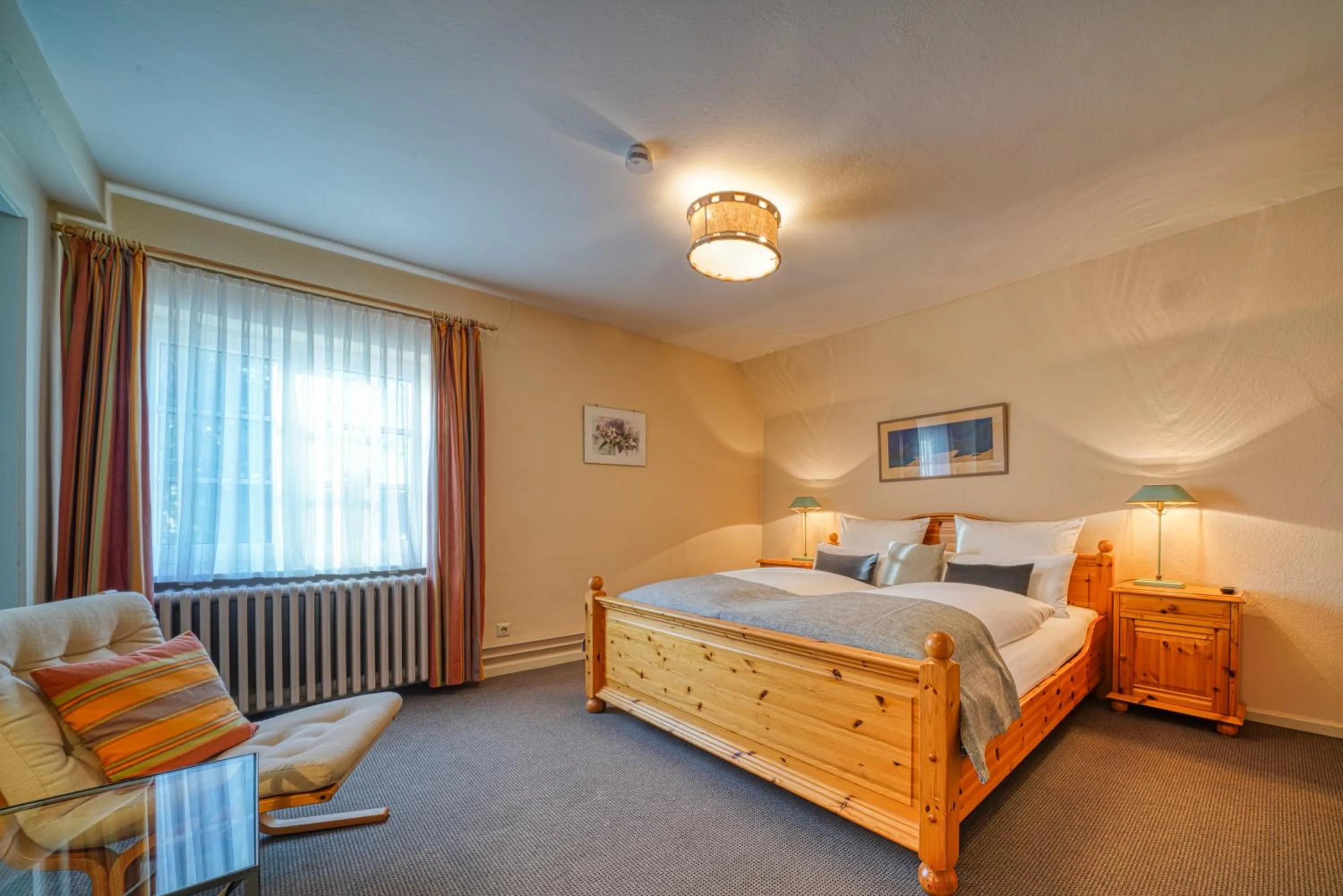 Photo of the whole room, Bed in Hotel Zur Eule