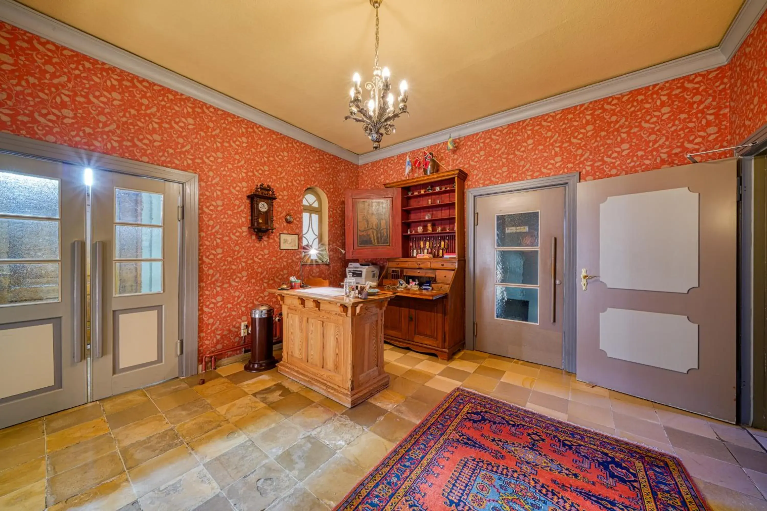 Lobby or reception in Hotel Zur Eule Lobby or reception in Hotel Zur Eule