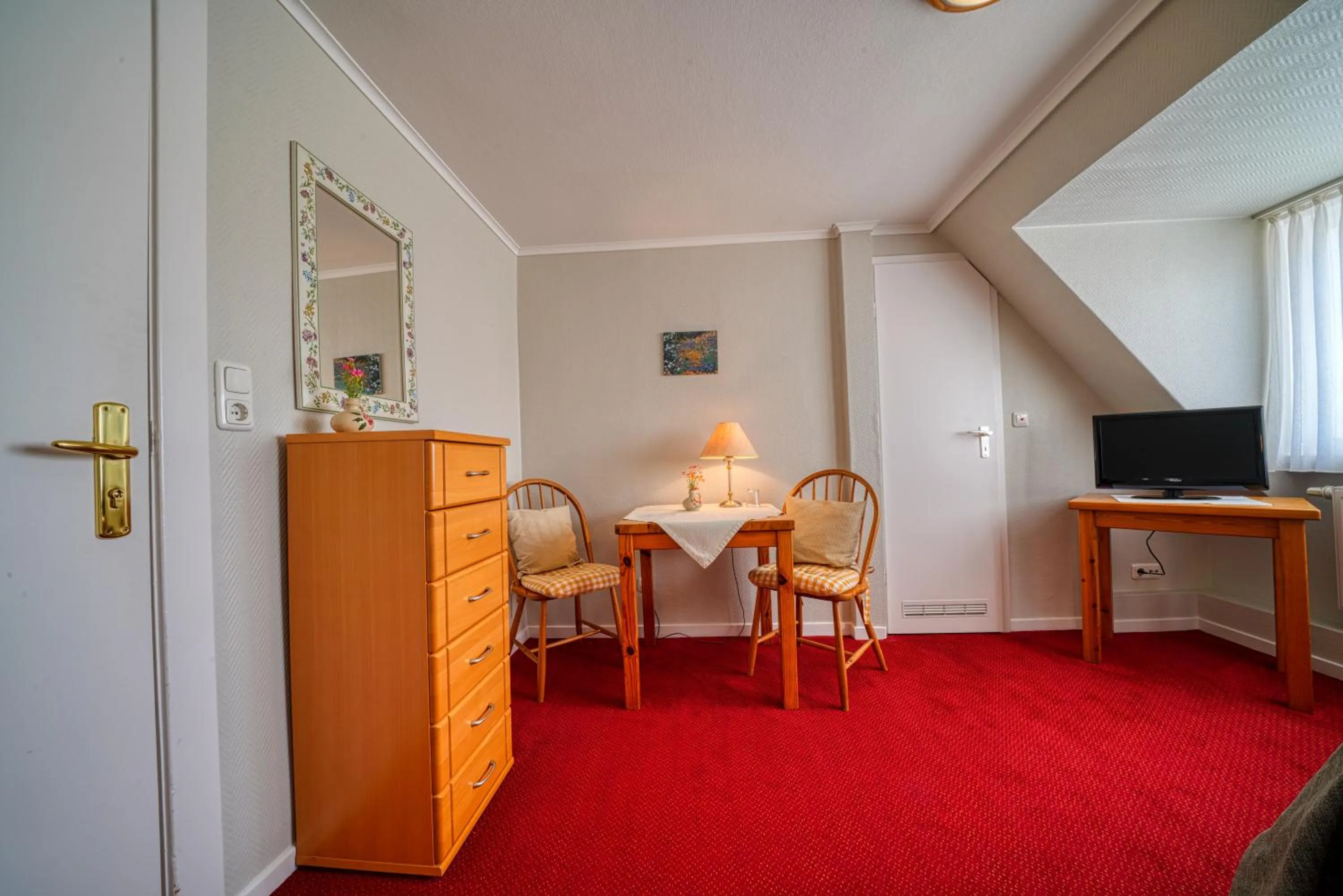 Photo of the whole room in Hotel Zur Eule