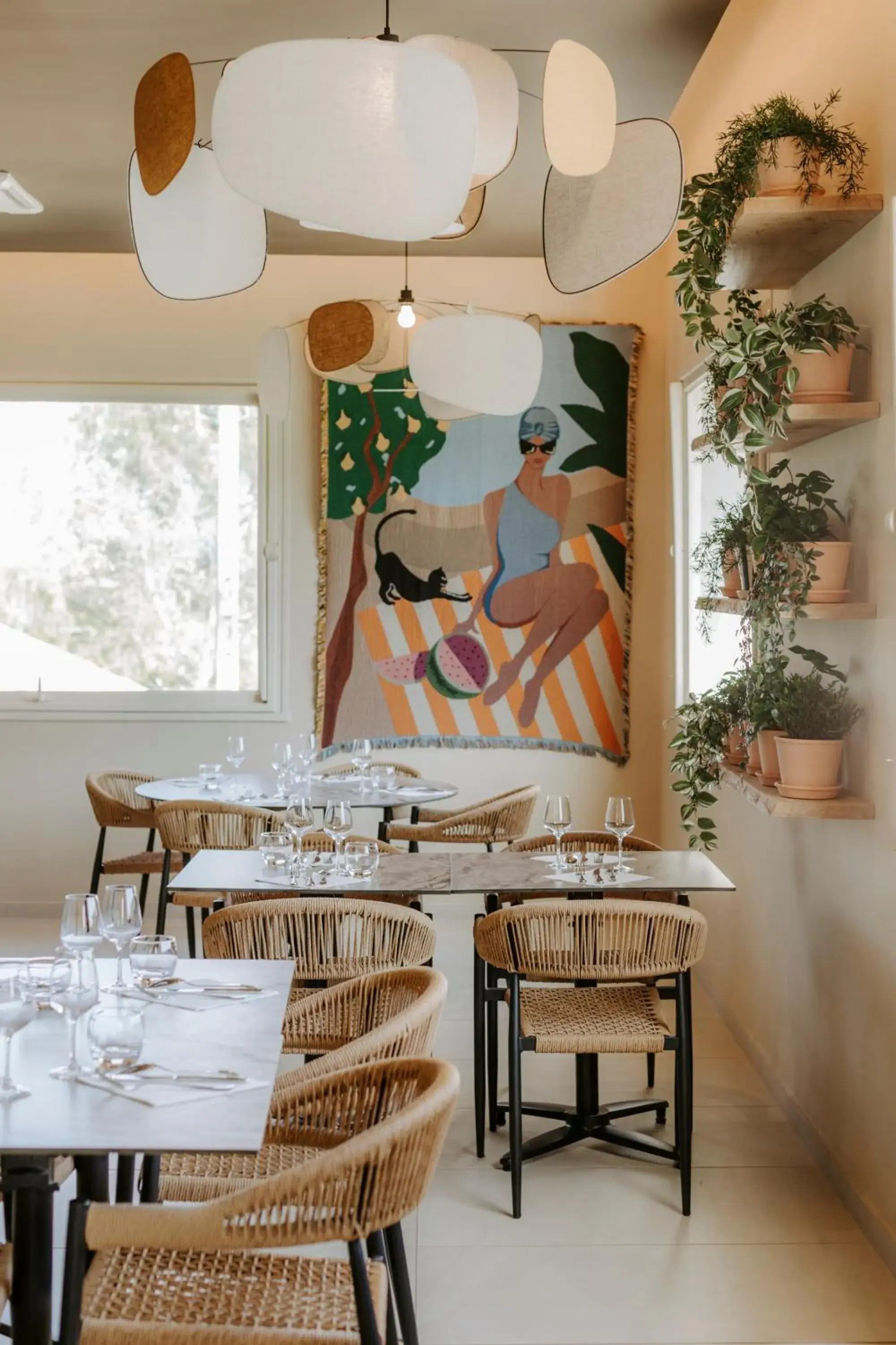 Restaurant/places to eat in Soko Hotels-Pont du Gard Restaurant/places to eat in Soko Hotels-Pont du Gard