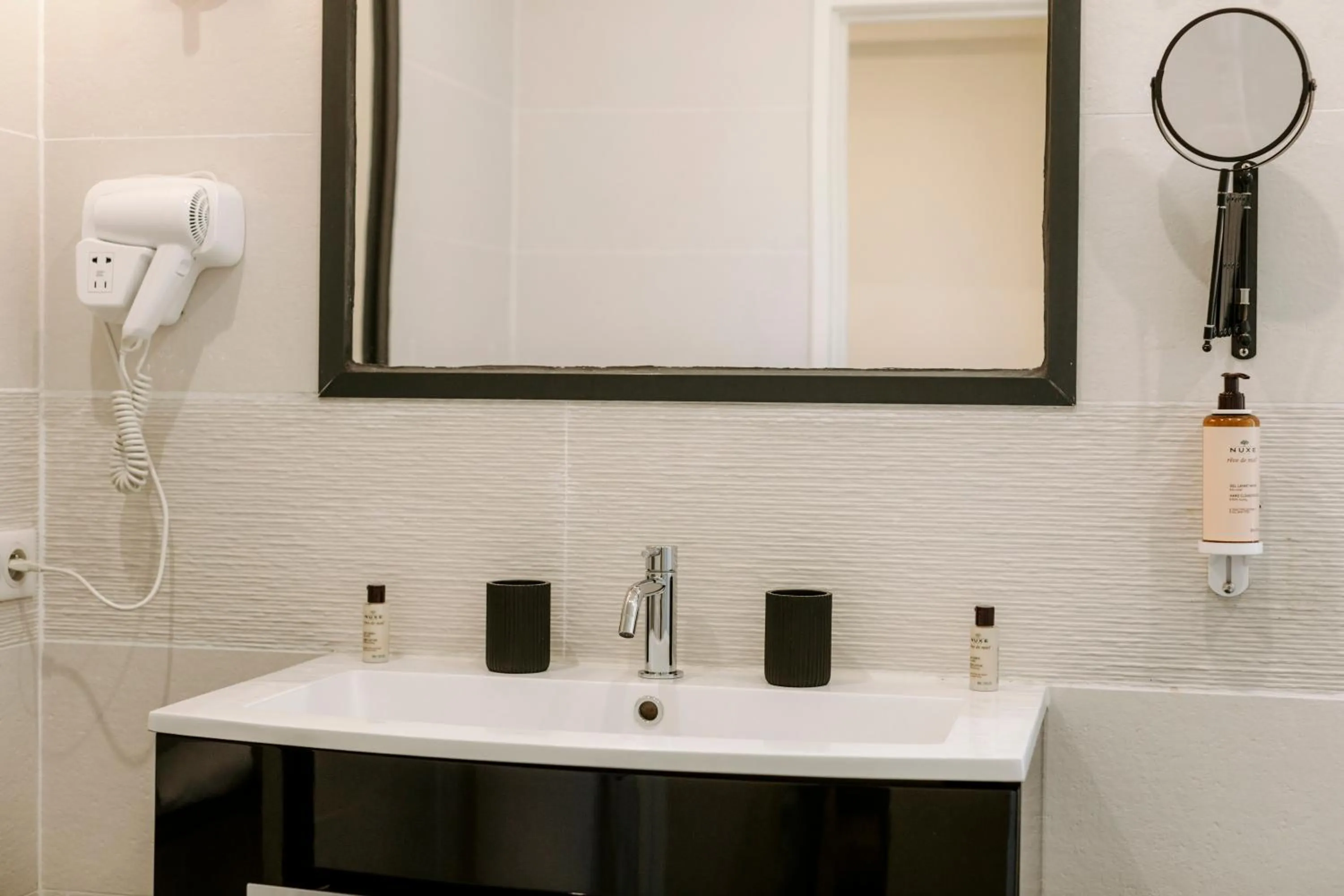 Bathroom in Soko Hotels-Pont du Gard