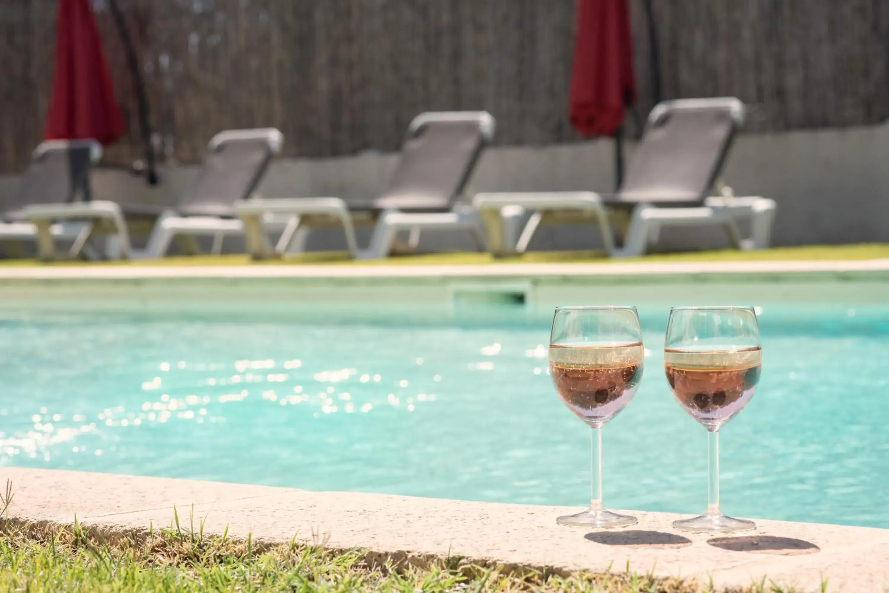 Pool view in Soko Hotels-Pont du Gard Pool view in Soko Hotels-Pont du Gard