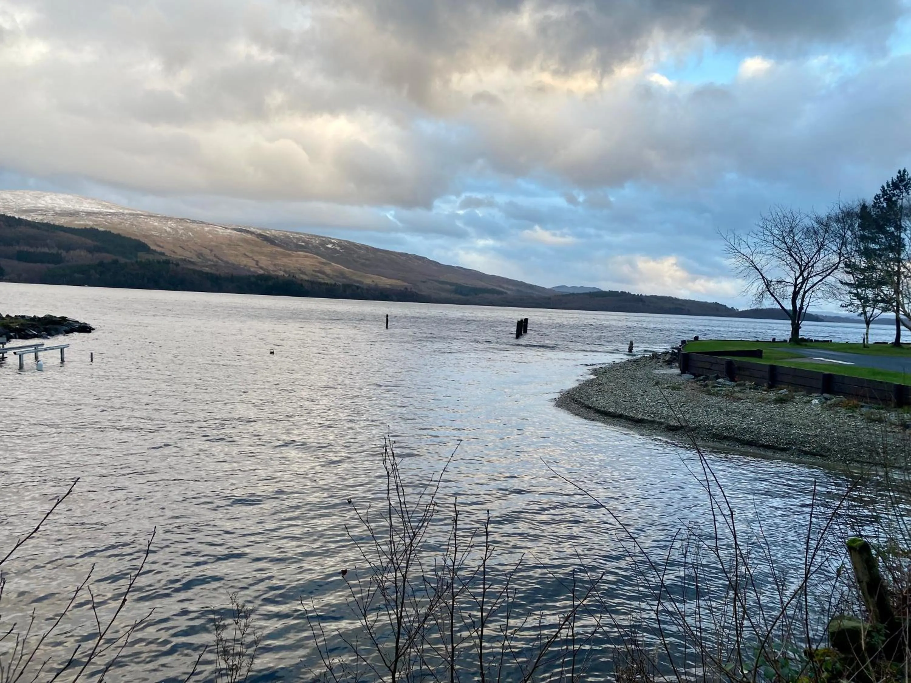Natural landscape in The Beach House Loch Lomond