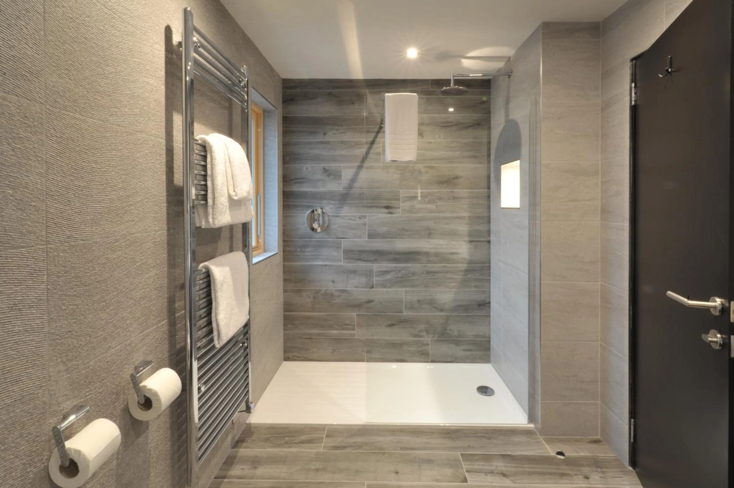 Shower in The Beach House Loch Lomond