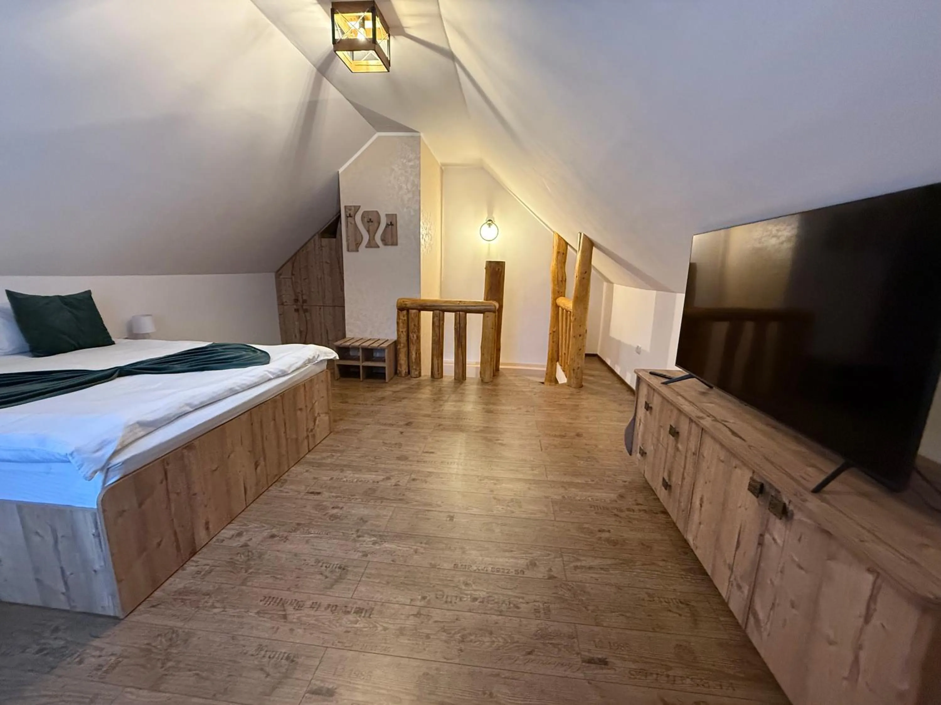 Bed in Conacul Radacinilor