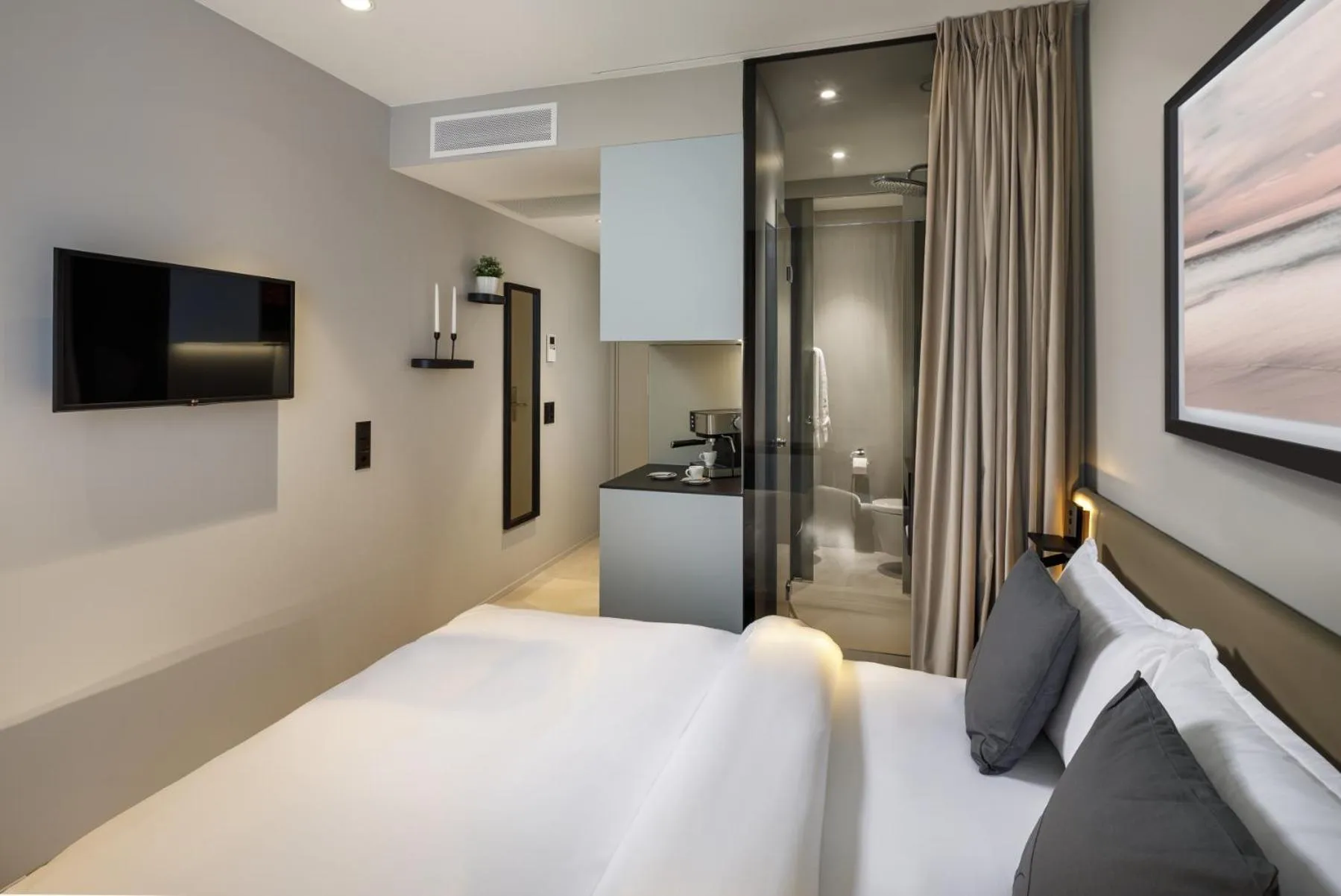 Bed in VISIONAPARTMENTS Glattbrugg - contactless check-in