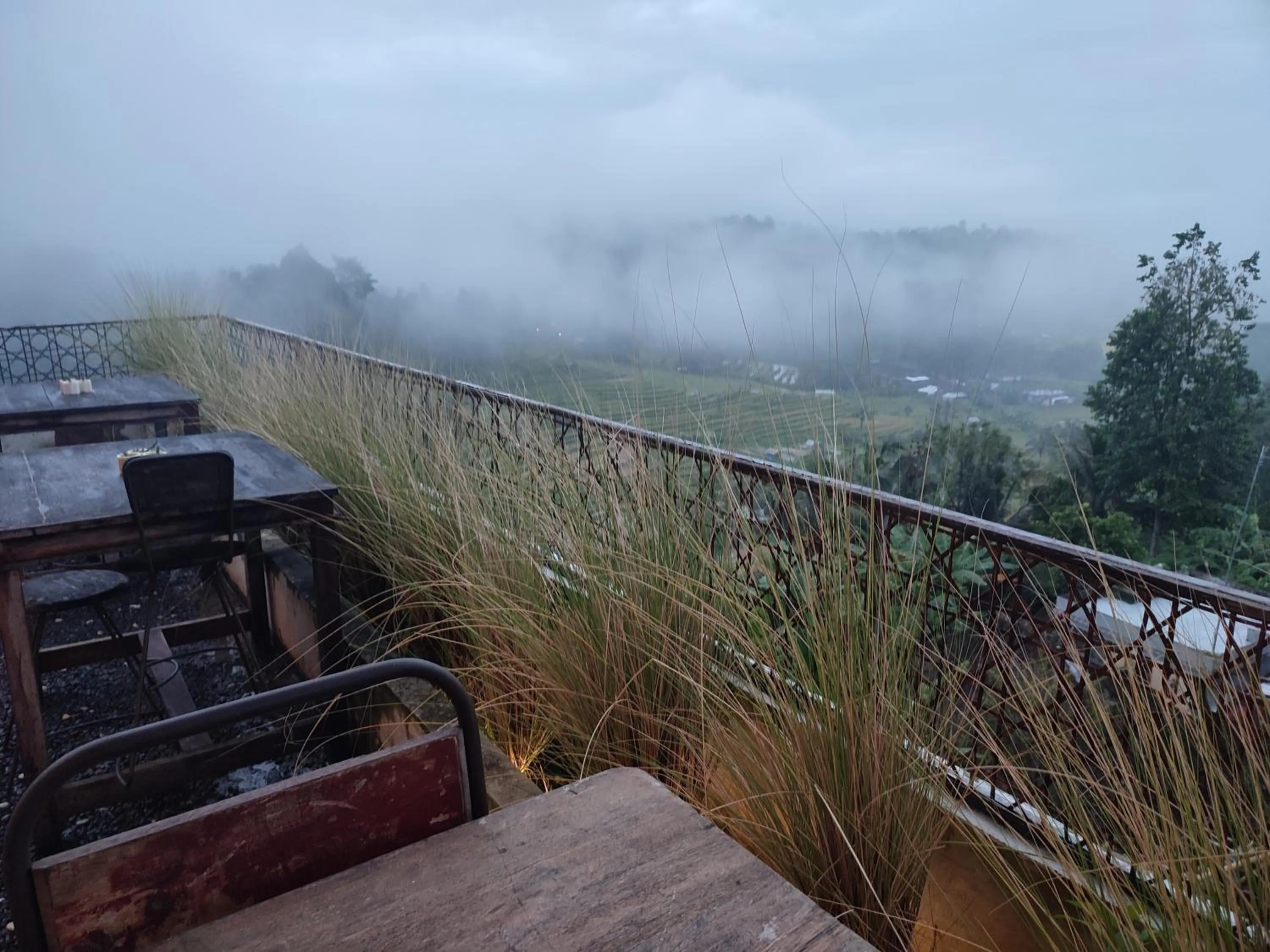 Restaurant/places to eat in Gunza Bed and Breakfast