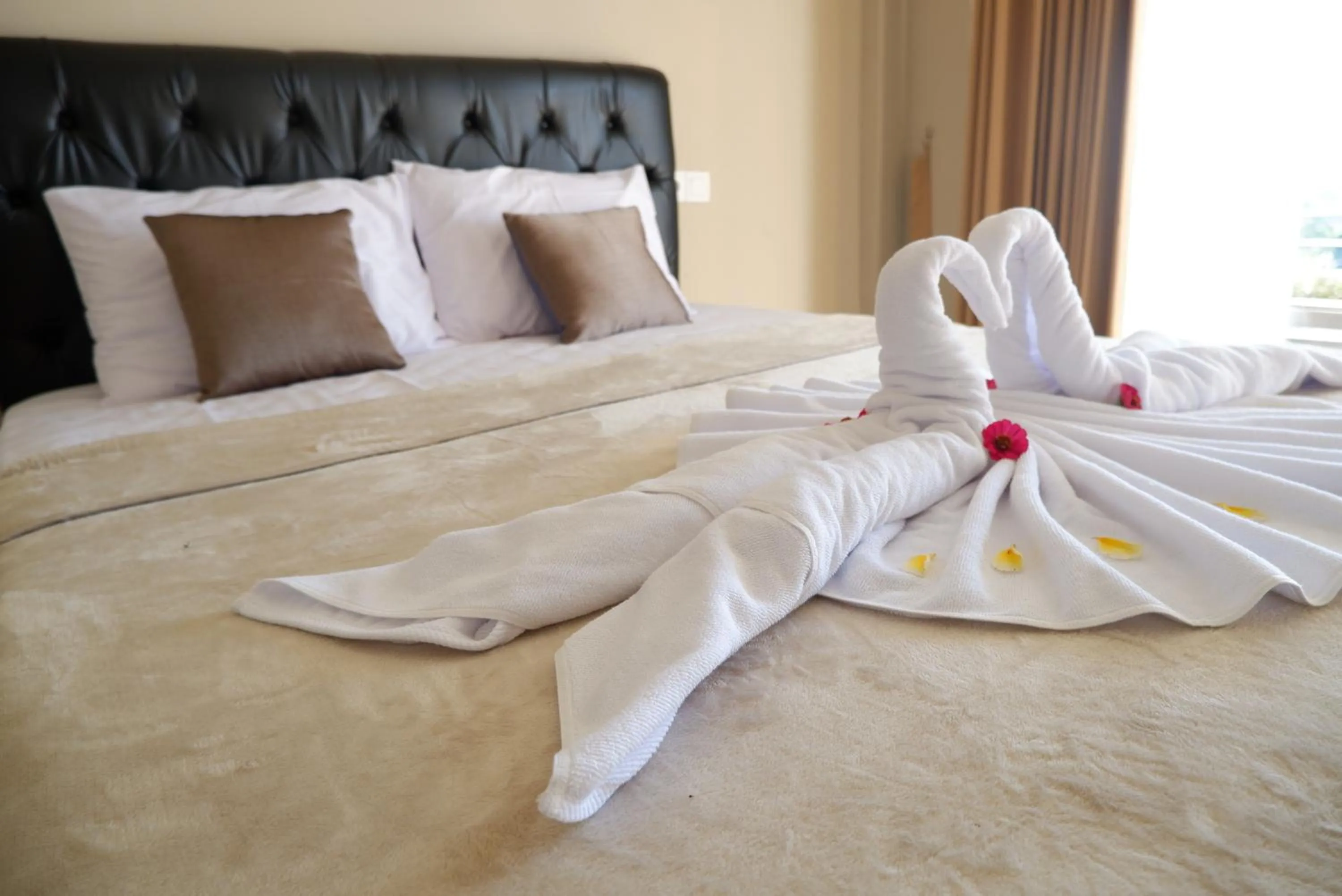 Bed in Gunza Bed and Breakfast