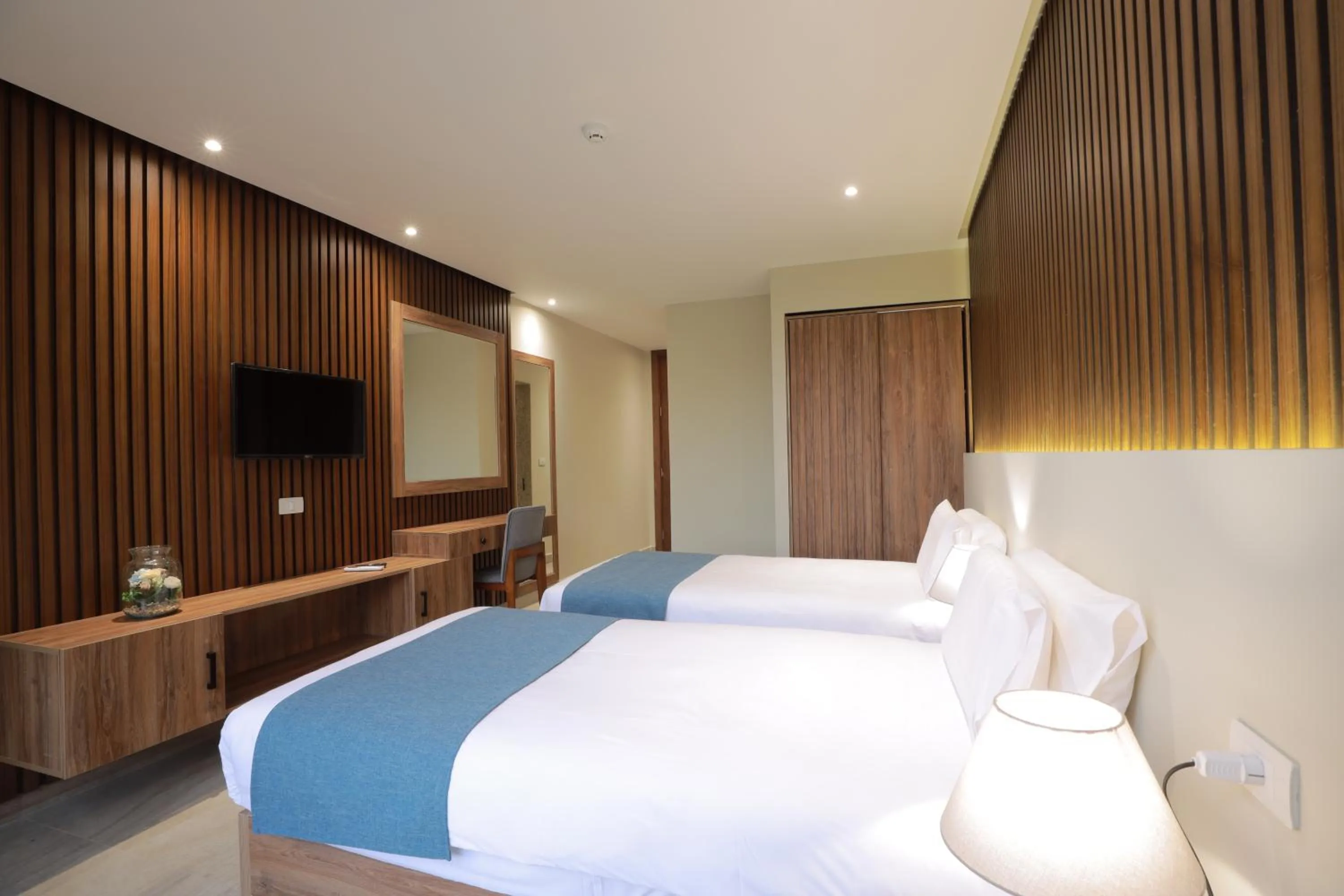 Bedroom, Bed in Pyramid Front Hotel