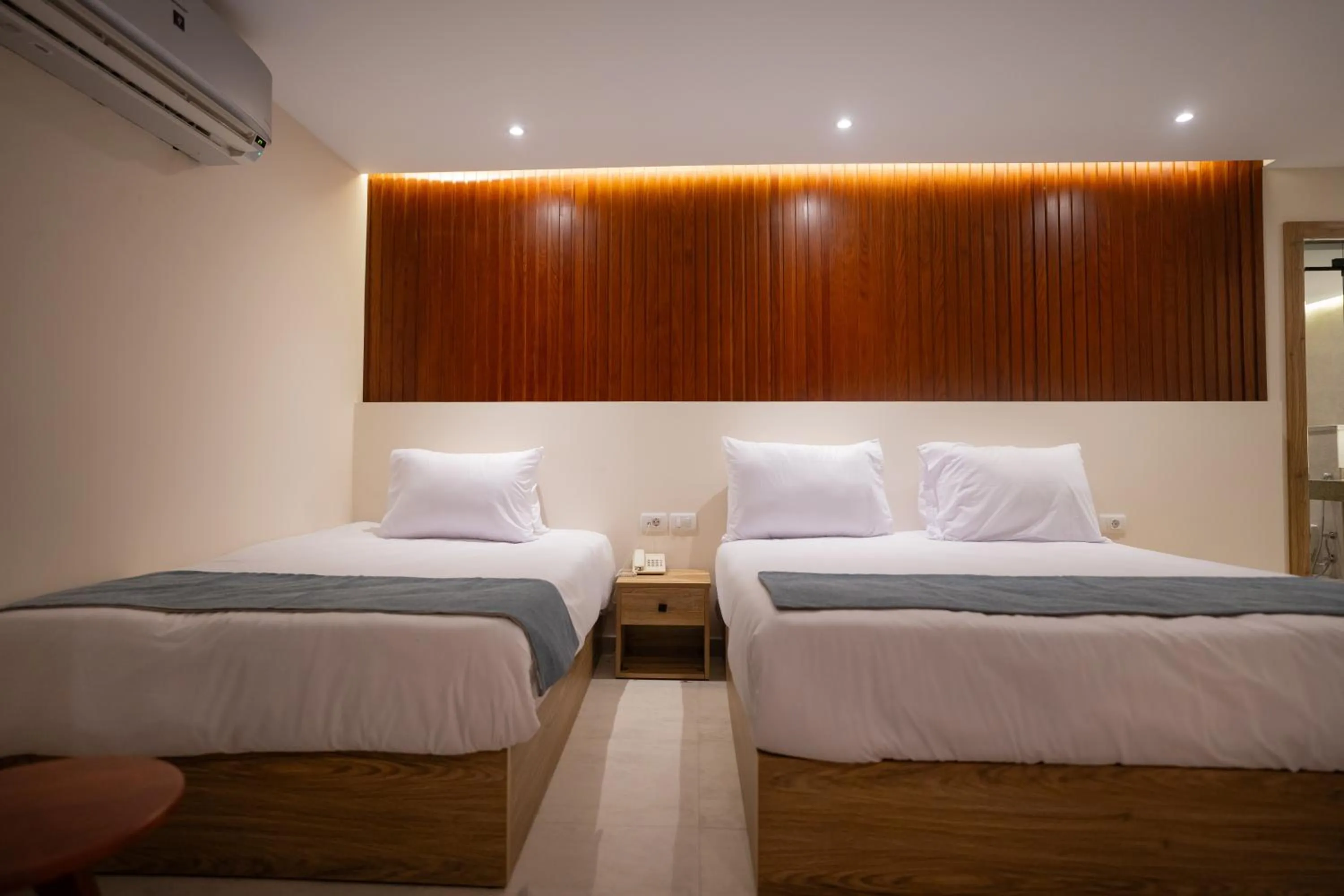 Bedroom, Bed in Pyramid Front Hotel