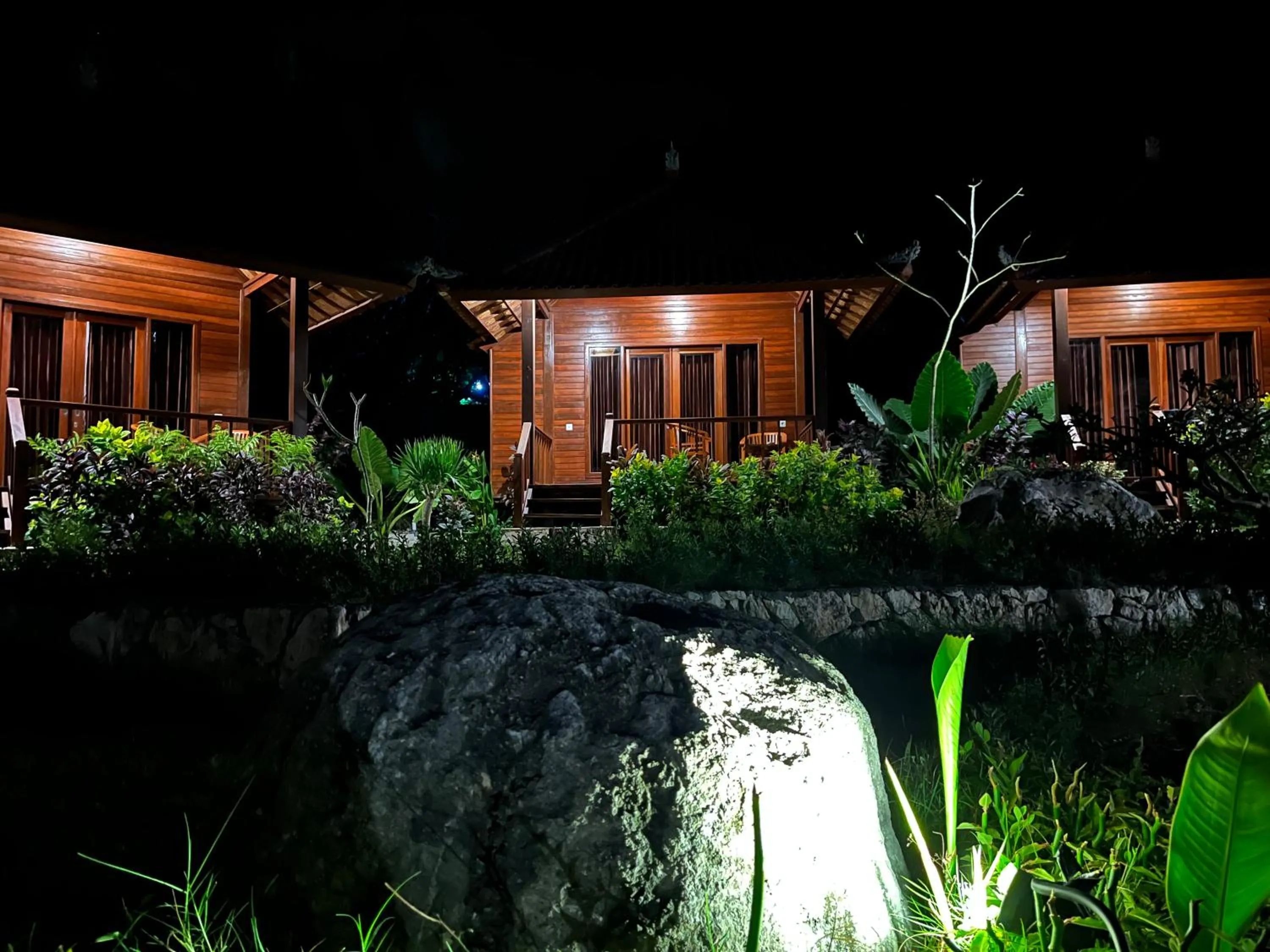 Sunset Hill Lembongan