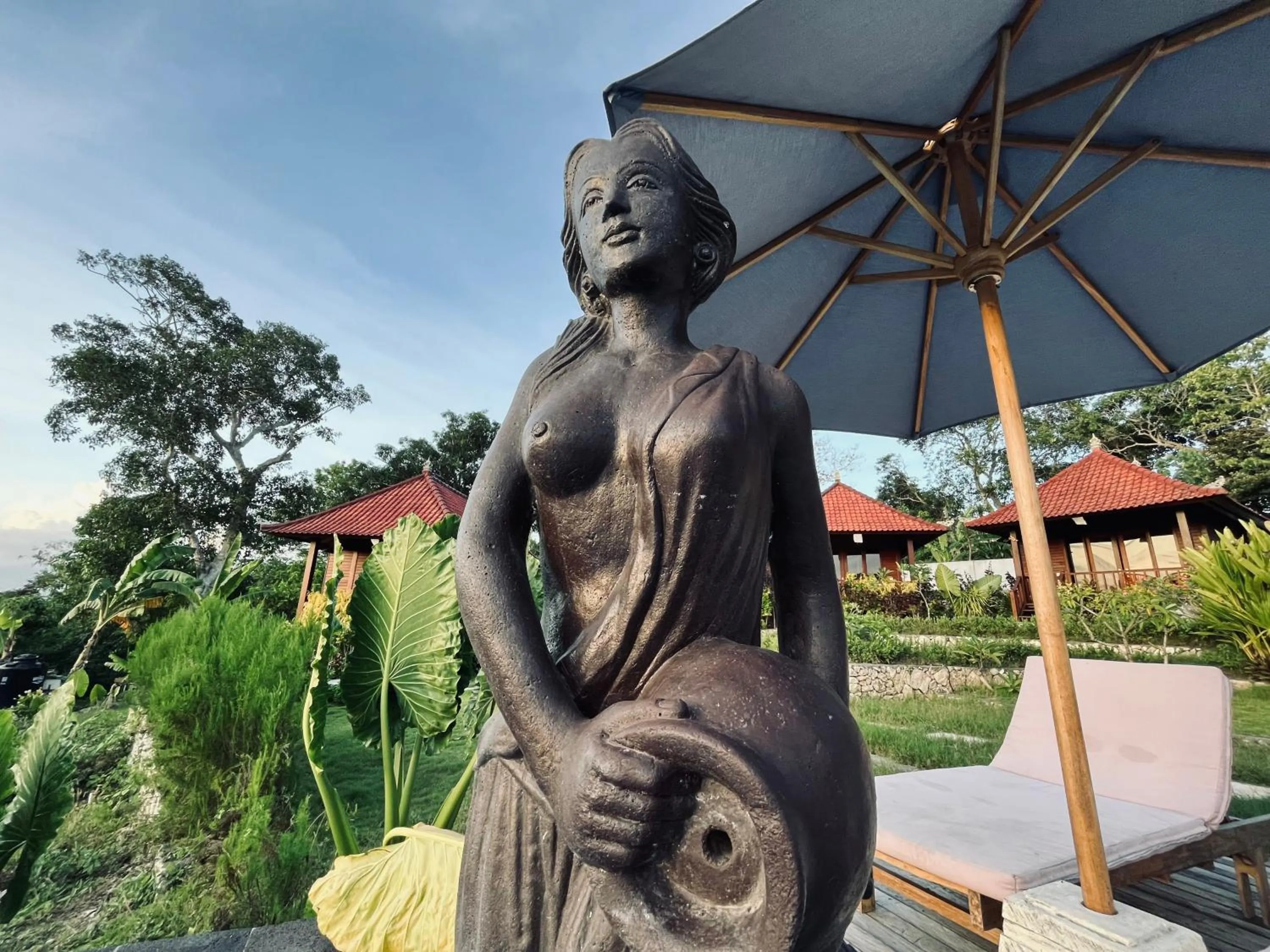 Sunset Hill Lembongan