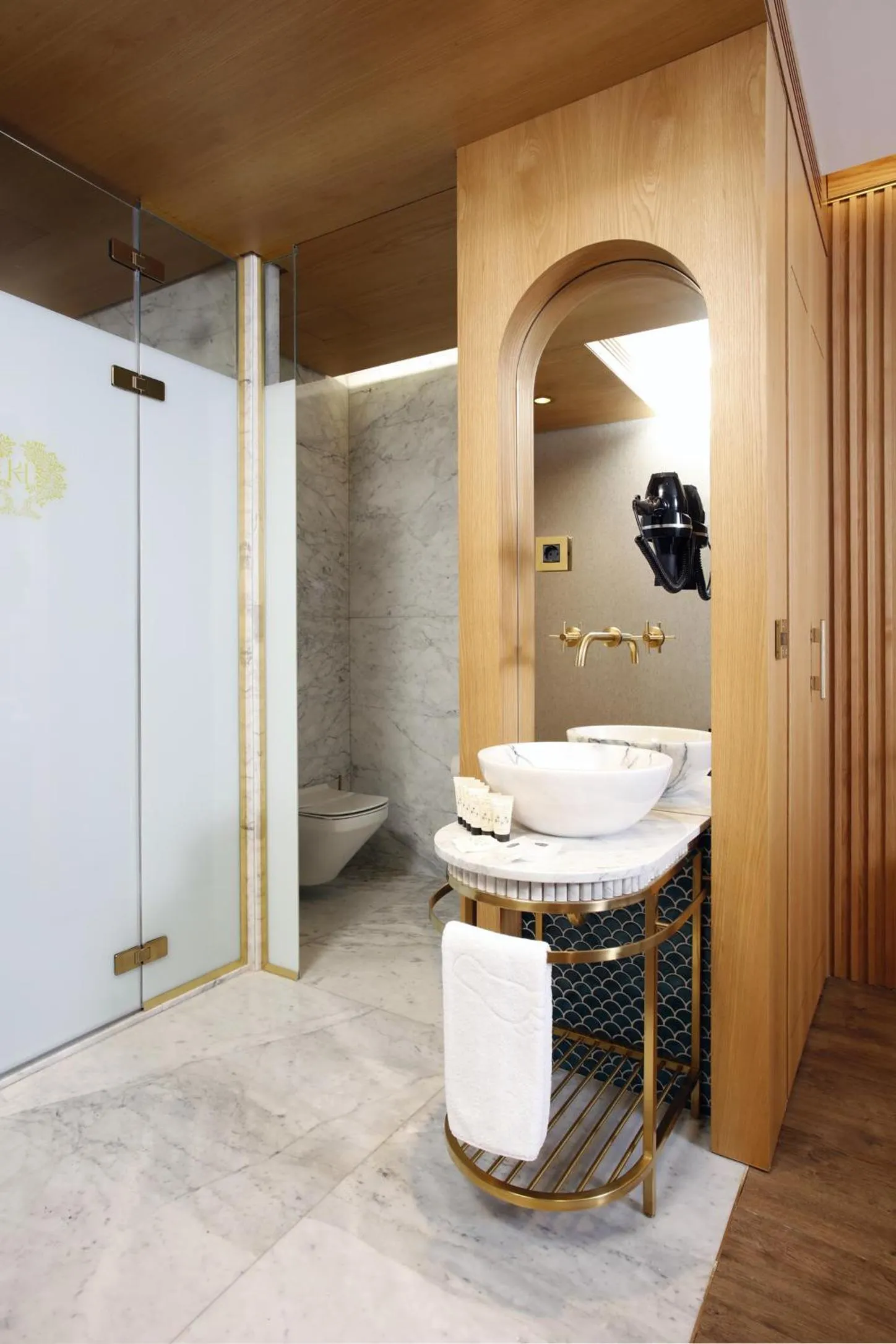 Bathroom in Kate Hotel Special Class & SPA