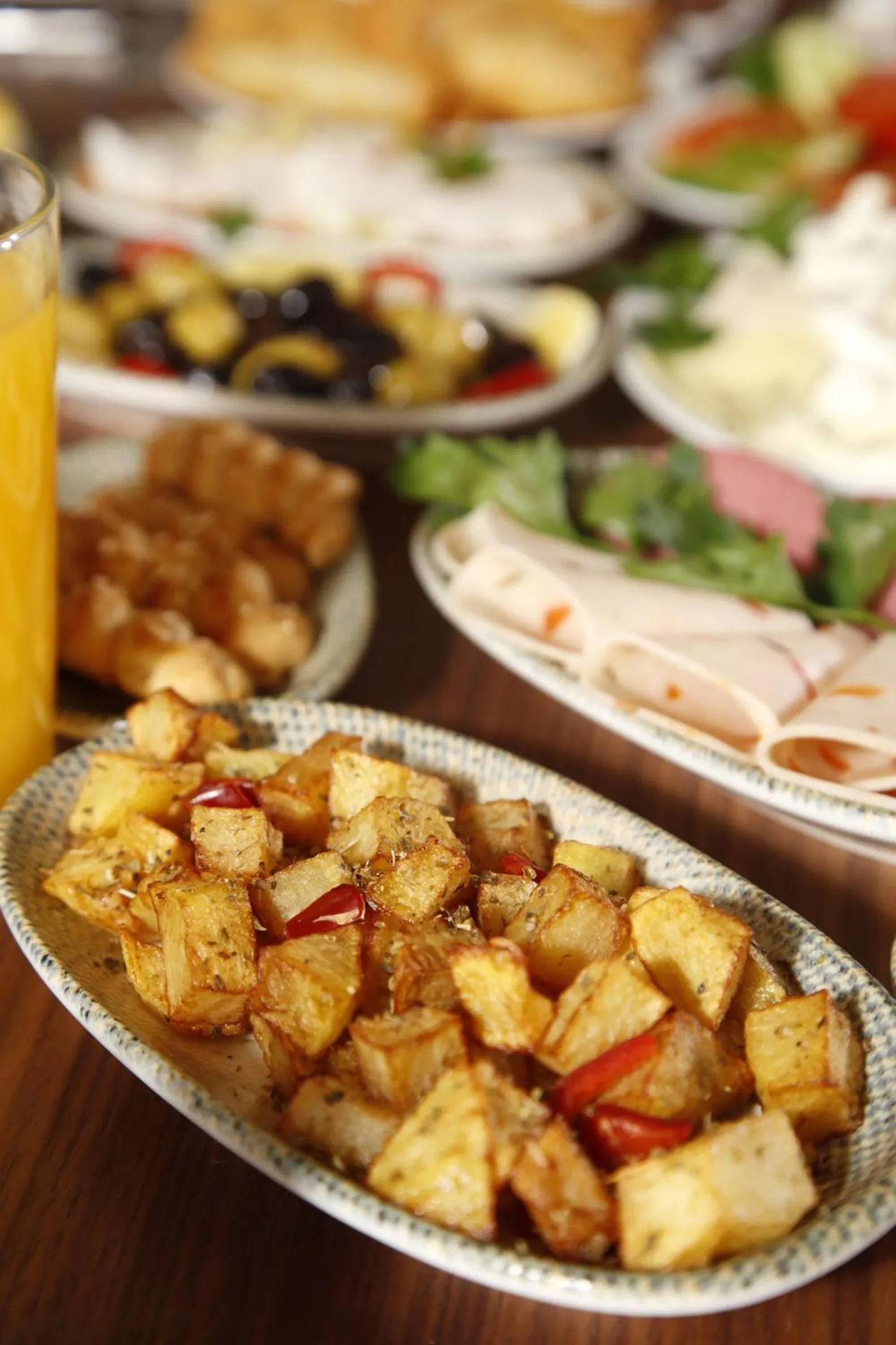 Restaurant/places to eat in Kate Hotel Special Class & SPA