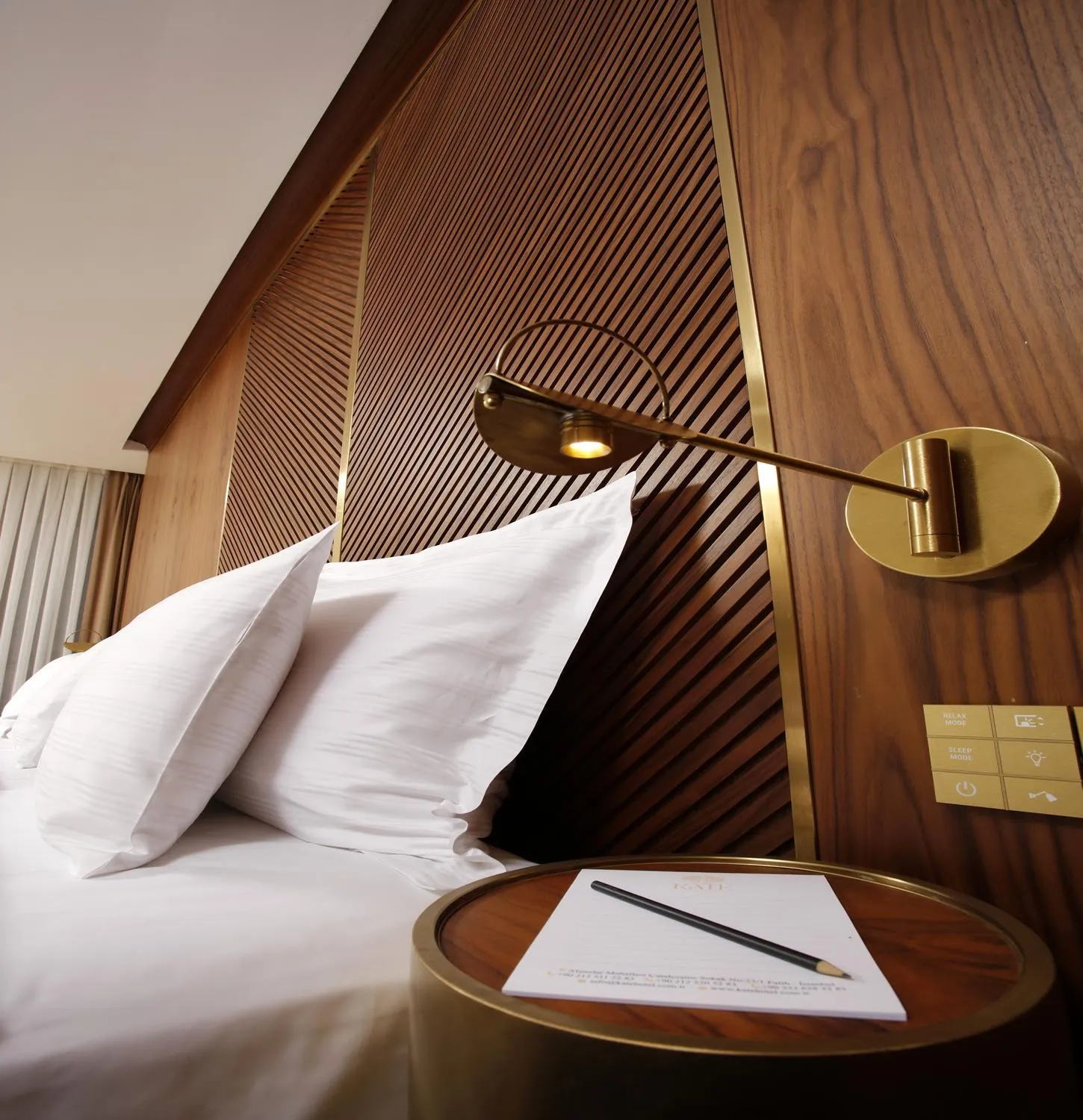 Bed in Kate Hotel Special Class & SPA