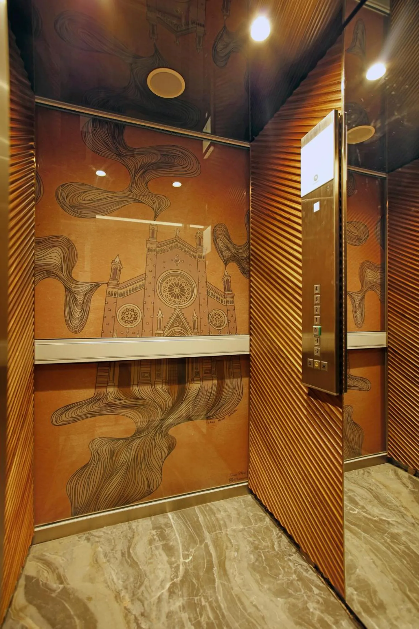 elevator in Kate Hotel Special Class & SPA