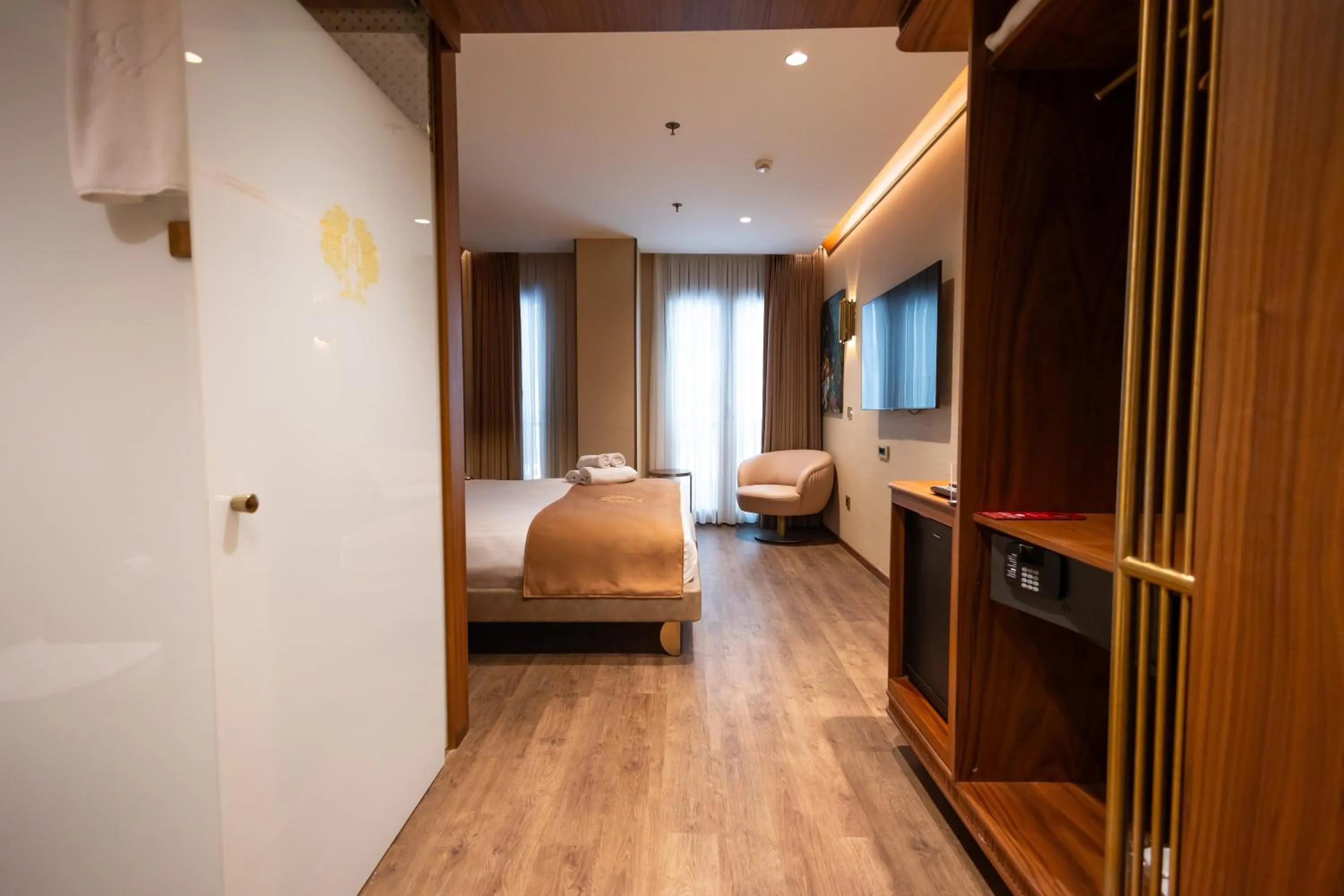 Bedroom, Bed in Kate Hotel Special Class & SPA