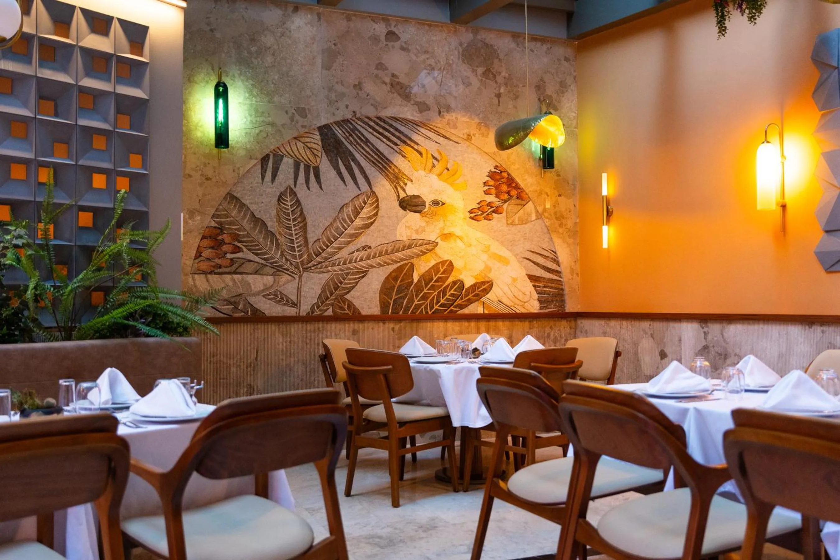 Restaurant/places to eat in Kate Hotel Special Class & SPA