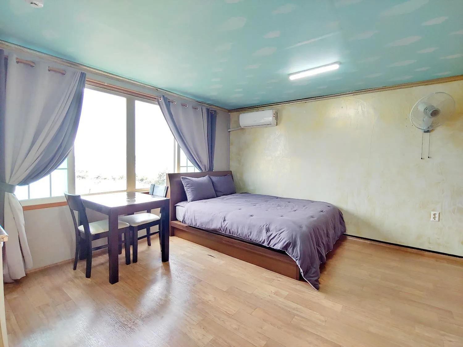 Bed in The House Pension