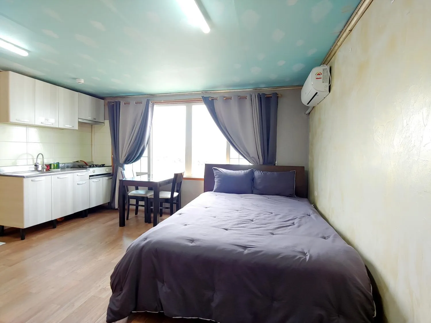 Bed in The House Pension