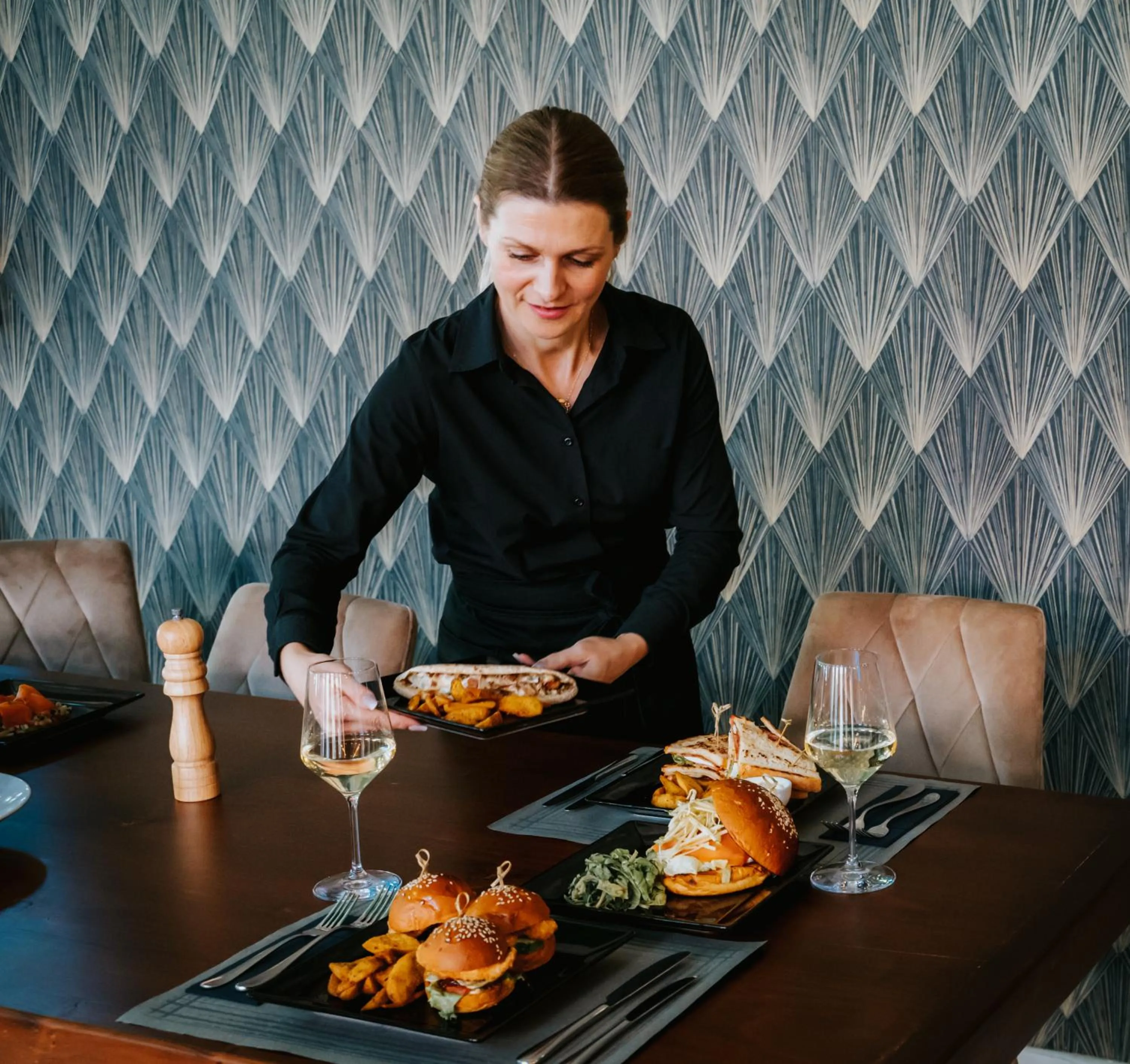 People in Arni Hotel Domotel