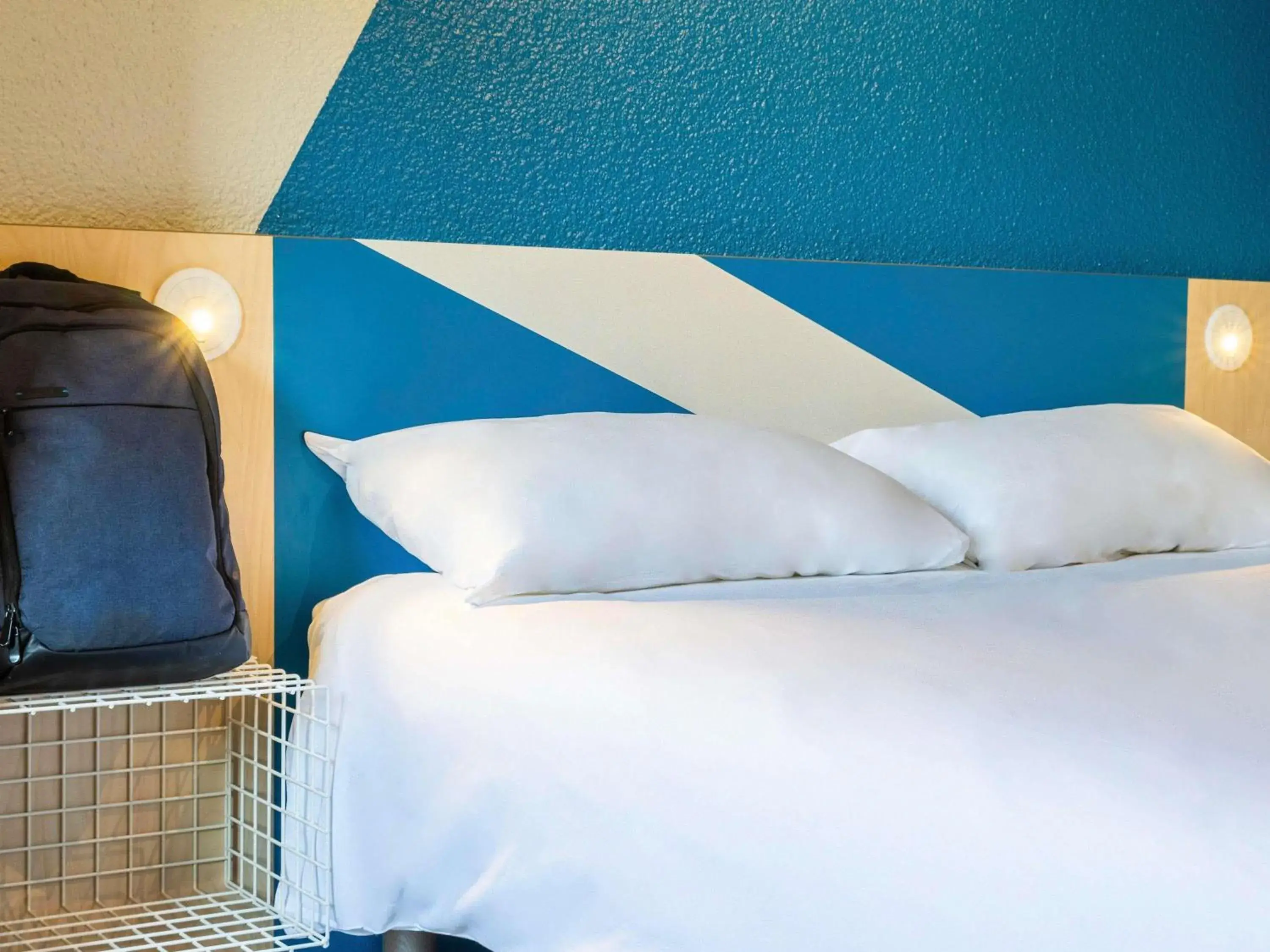 Bedroom, Bed in ibis budget Tours Sud Bedroom, Bed in ibis budget Tours Sud