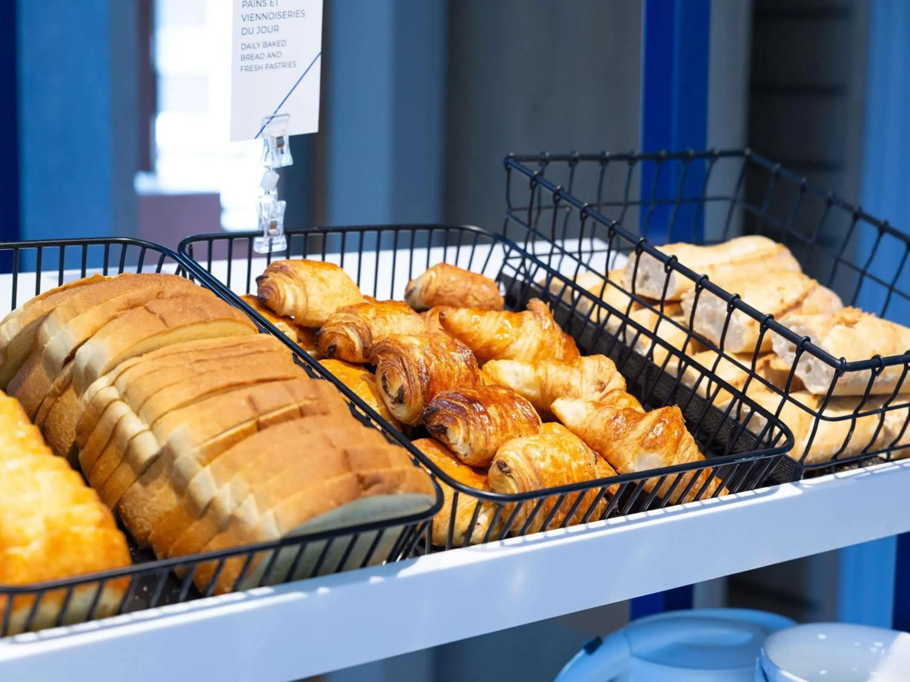 Breakfast in ibis budget Tours Sud Breakfast in ibis budget Tours Sud