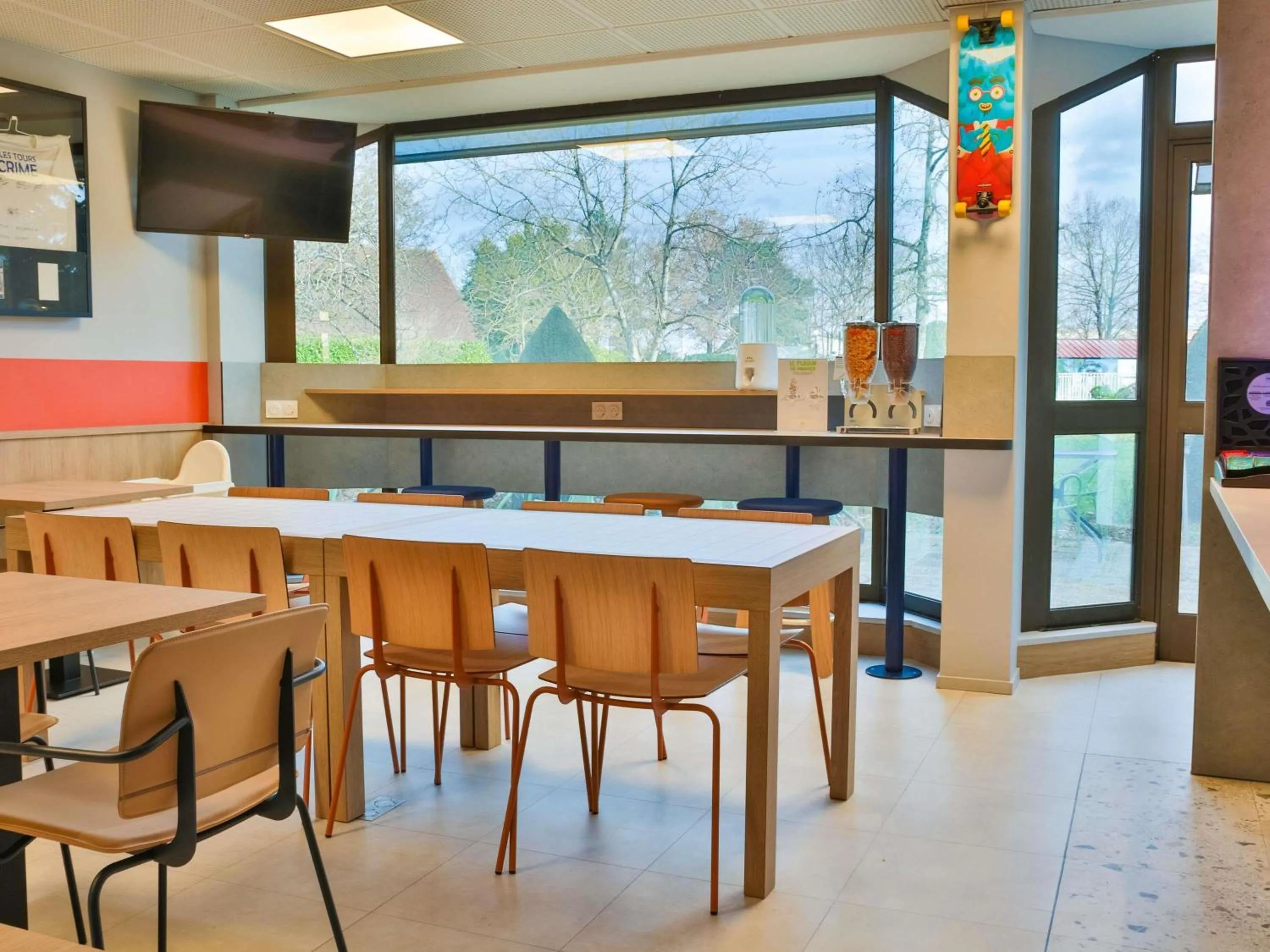 Property building in ibis budget Tours Sud