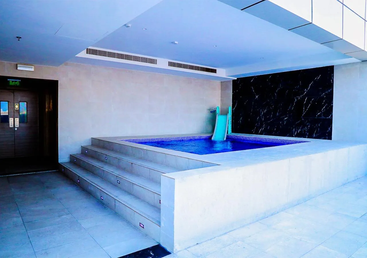 Swimming pool in Farhan Tower