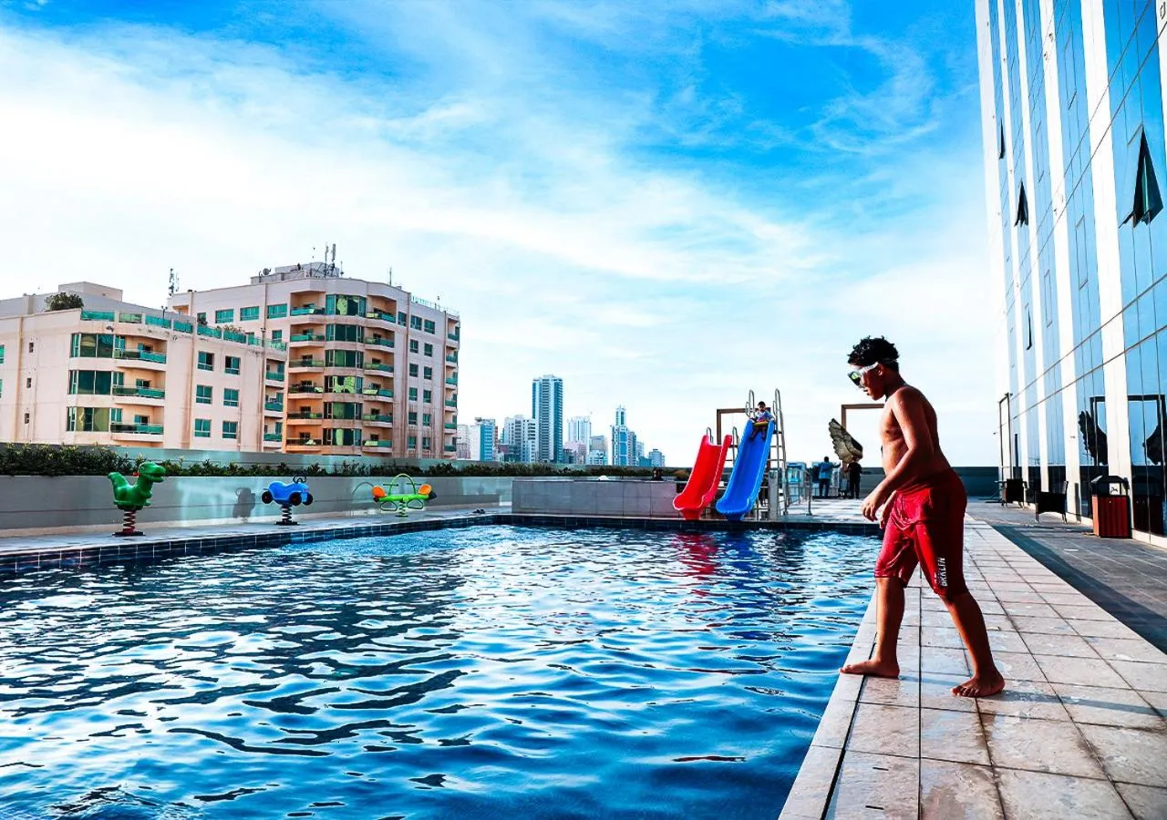 Swimming pool in Farhan Tower