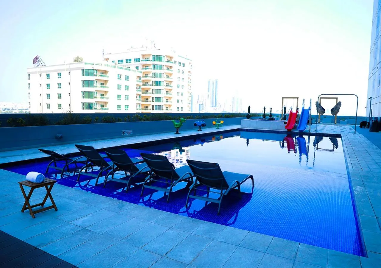 Swimming pool in Farhan Tower