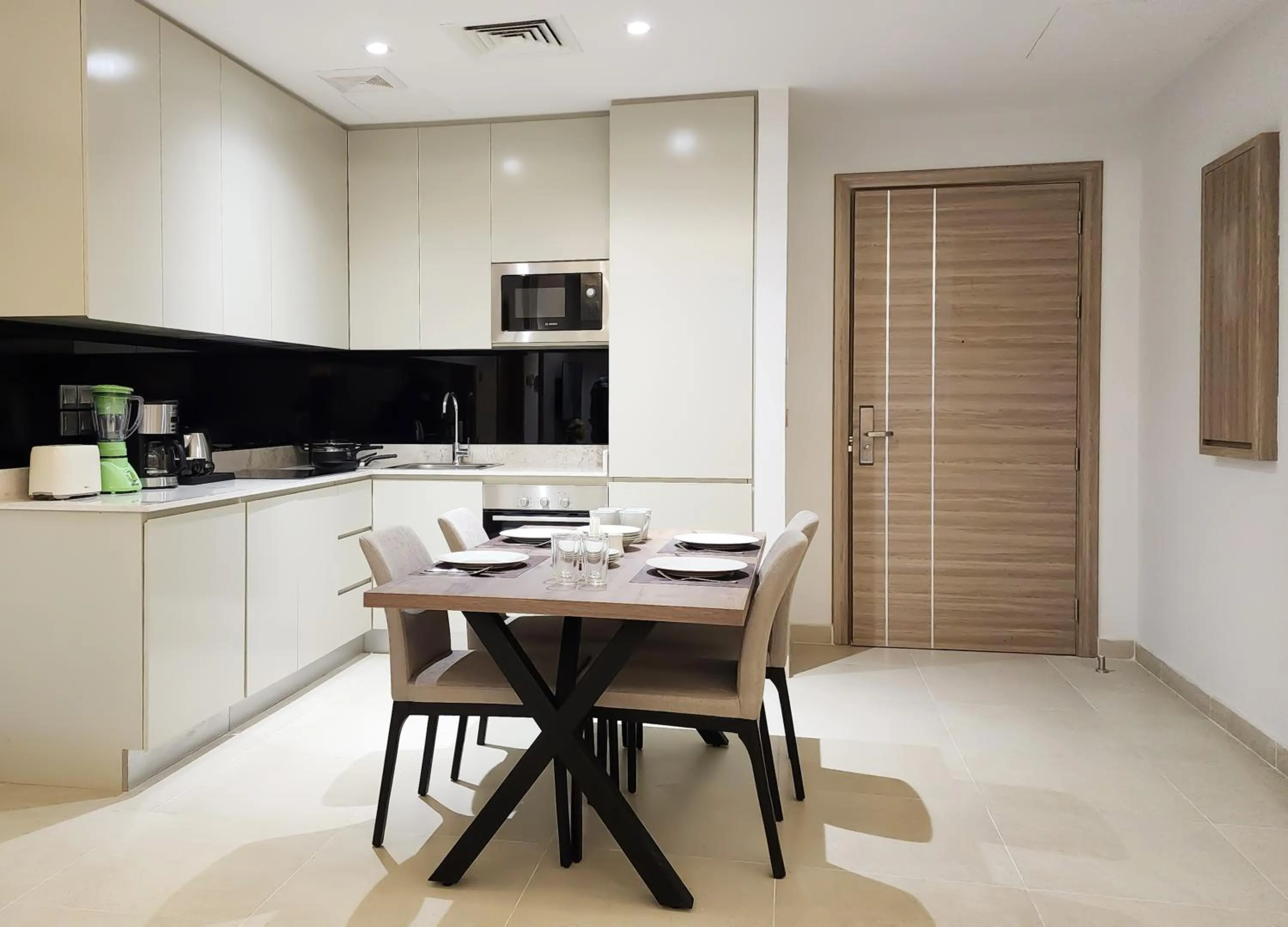 Kitchen or kitchenette in Farhan Tower