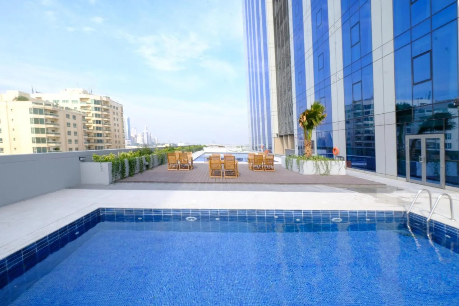 Swimming pool in Farhan Tower