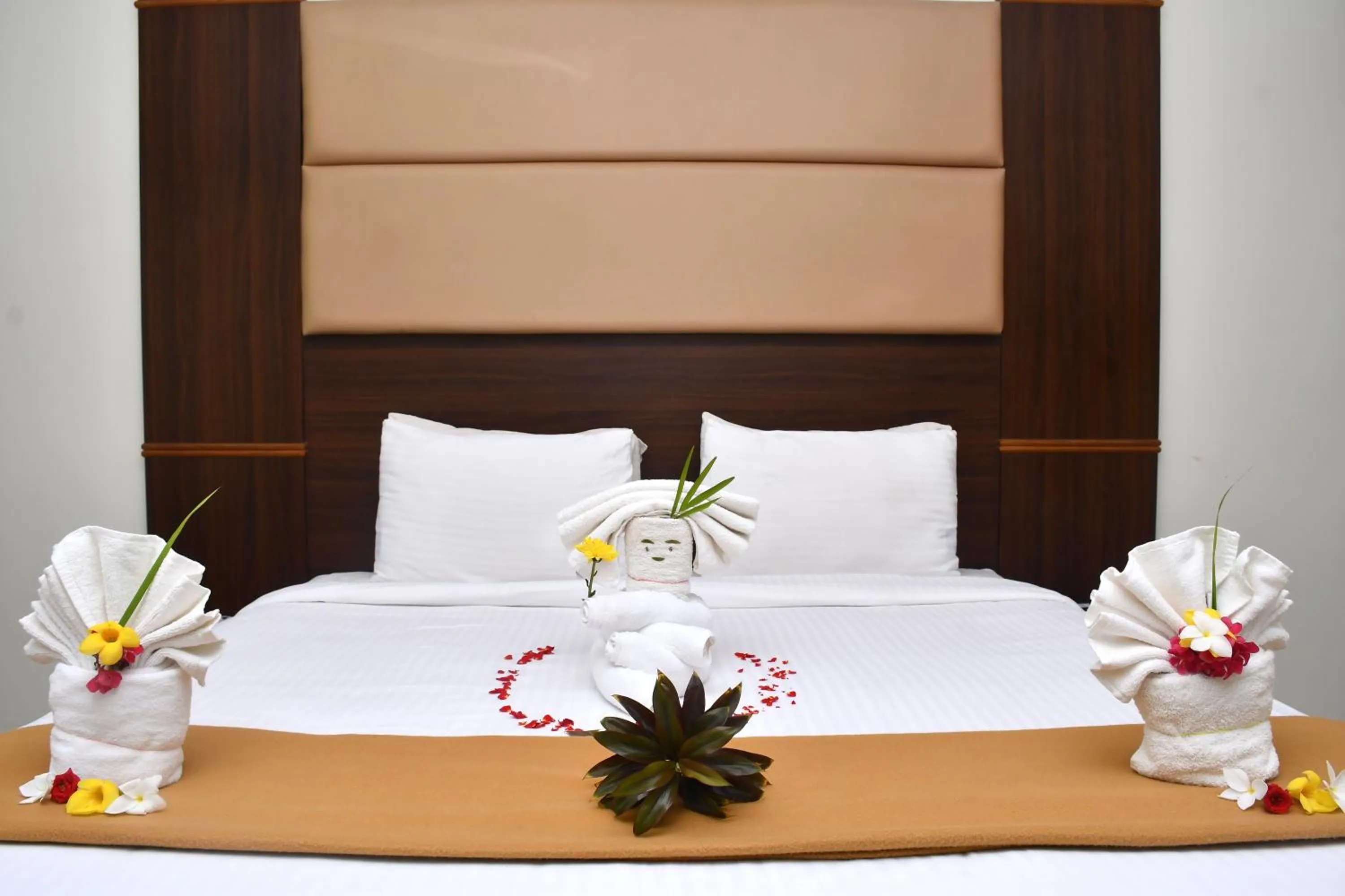 Bed in SET Residency