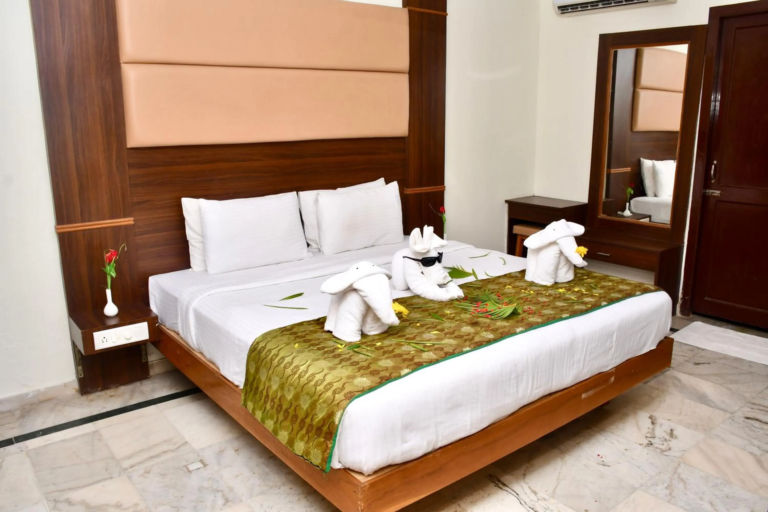 Bed in SET Residency