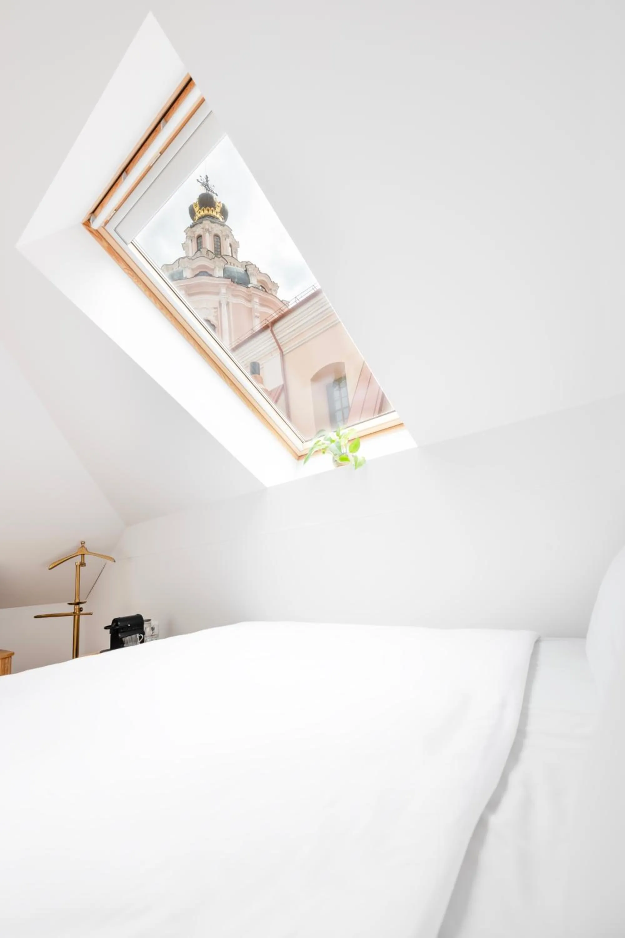 Nearby landmark, Bed in GRAND CROWN