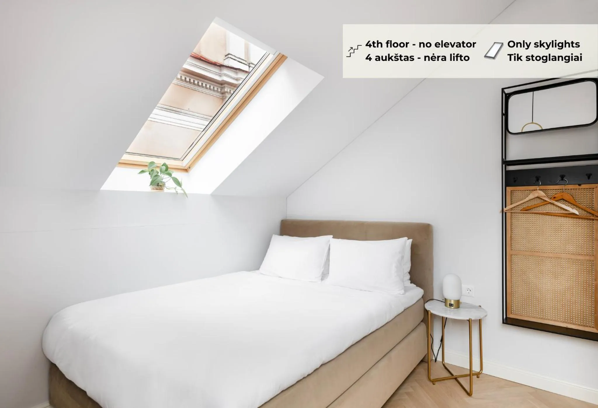 View (from property/room), Bed in GRAND CROWN