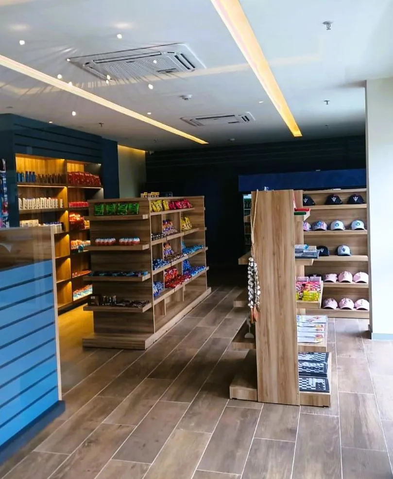 Supermarket/grocery shop in Aqualand Park & Resort Oficial