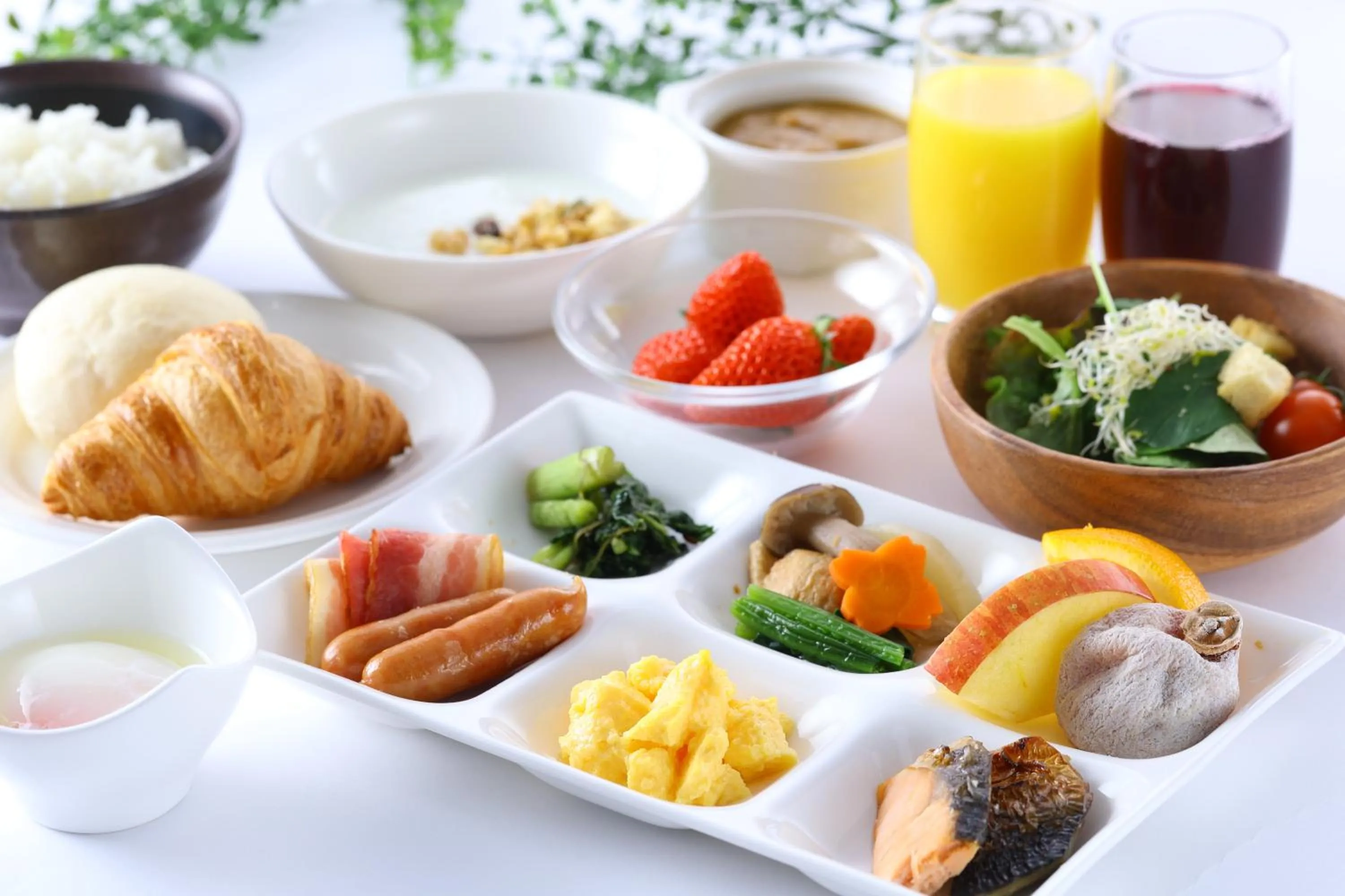 Food in Silk Hotel Annex