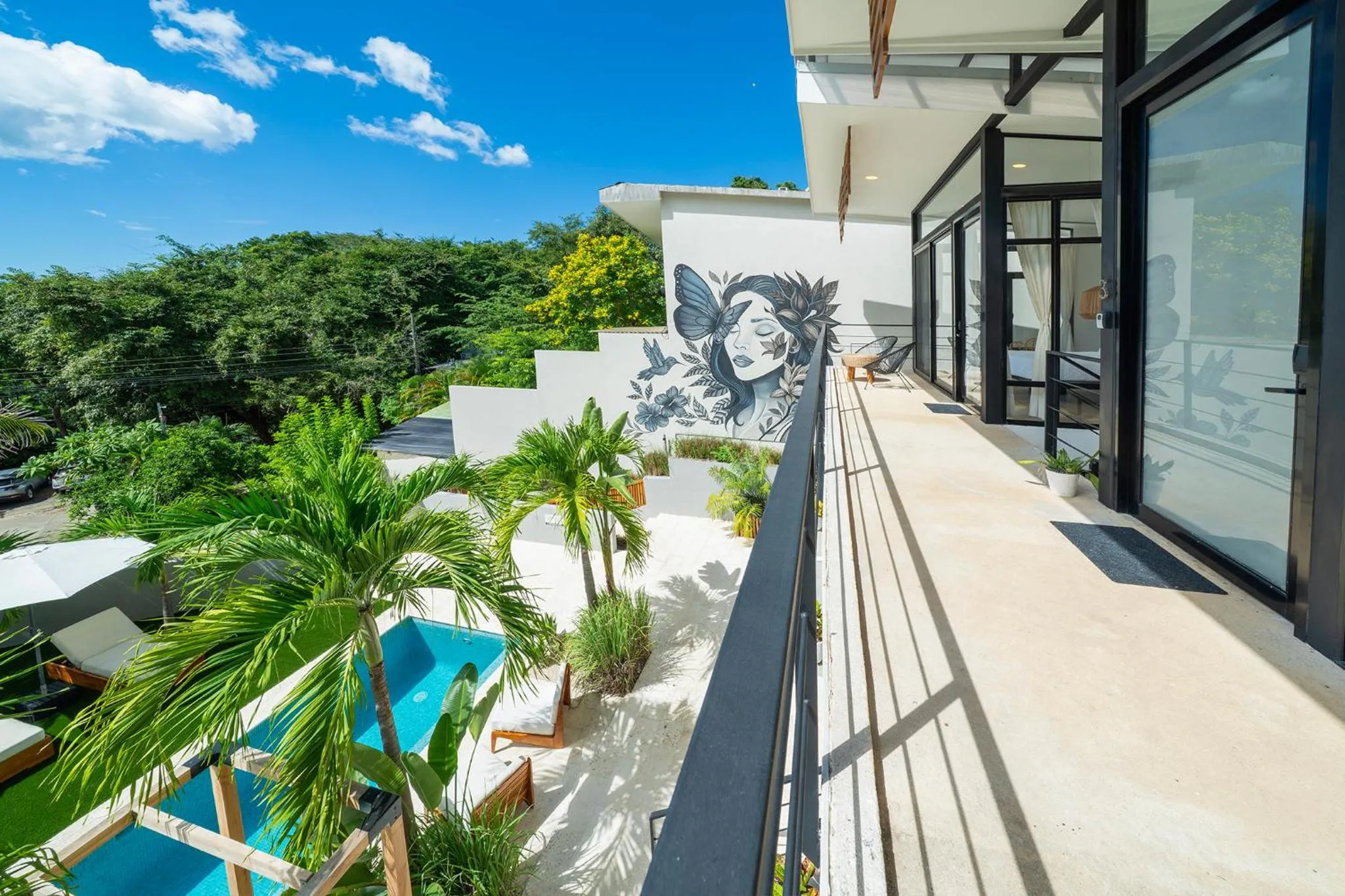 Property building in L'Avventura