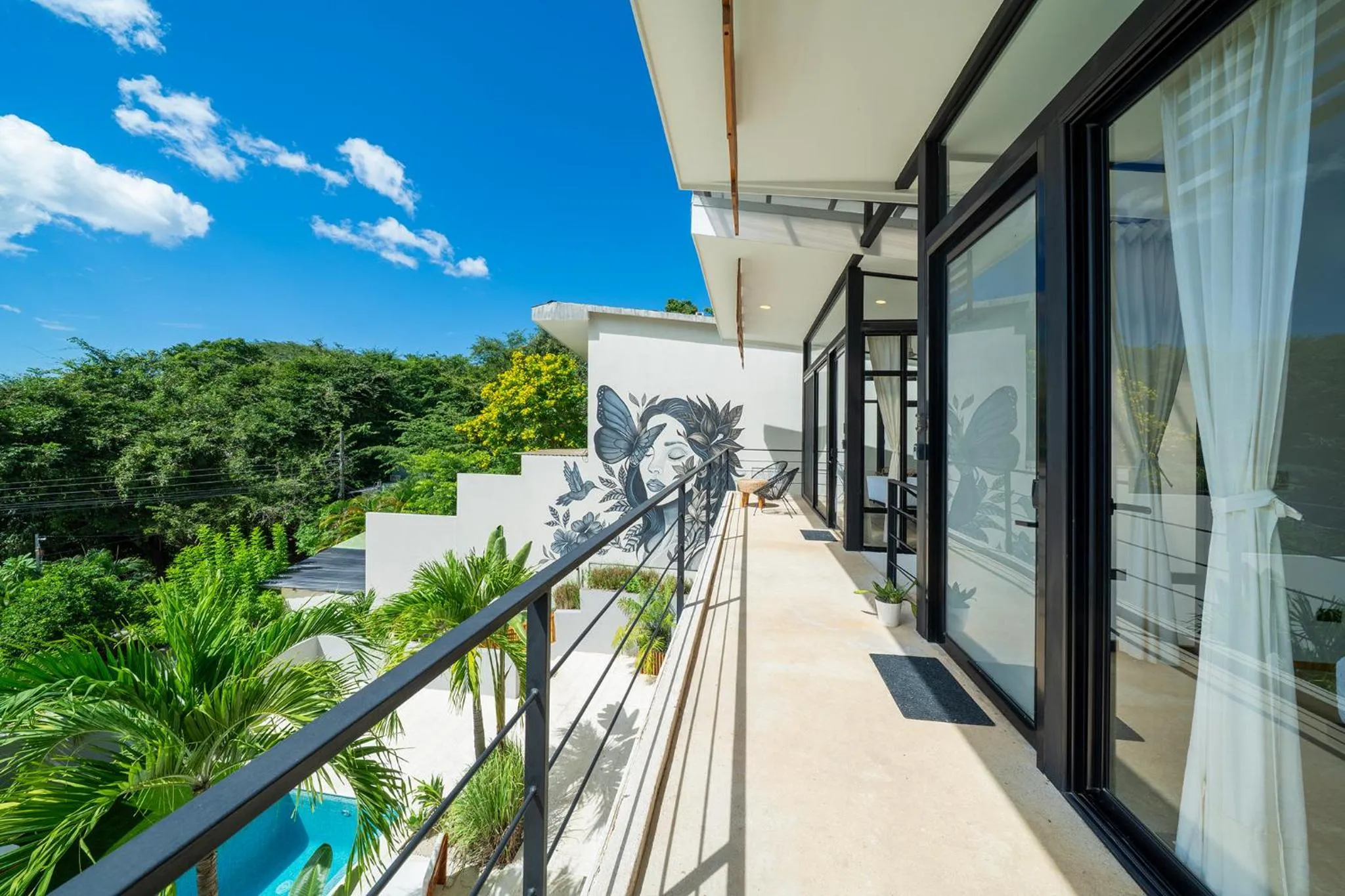 Property building in L'Avventura