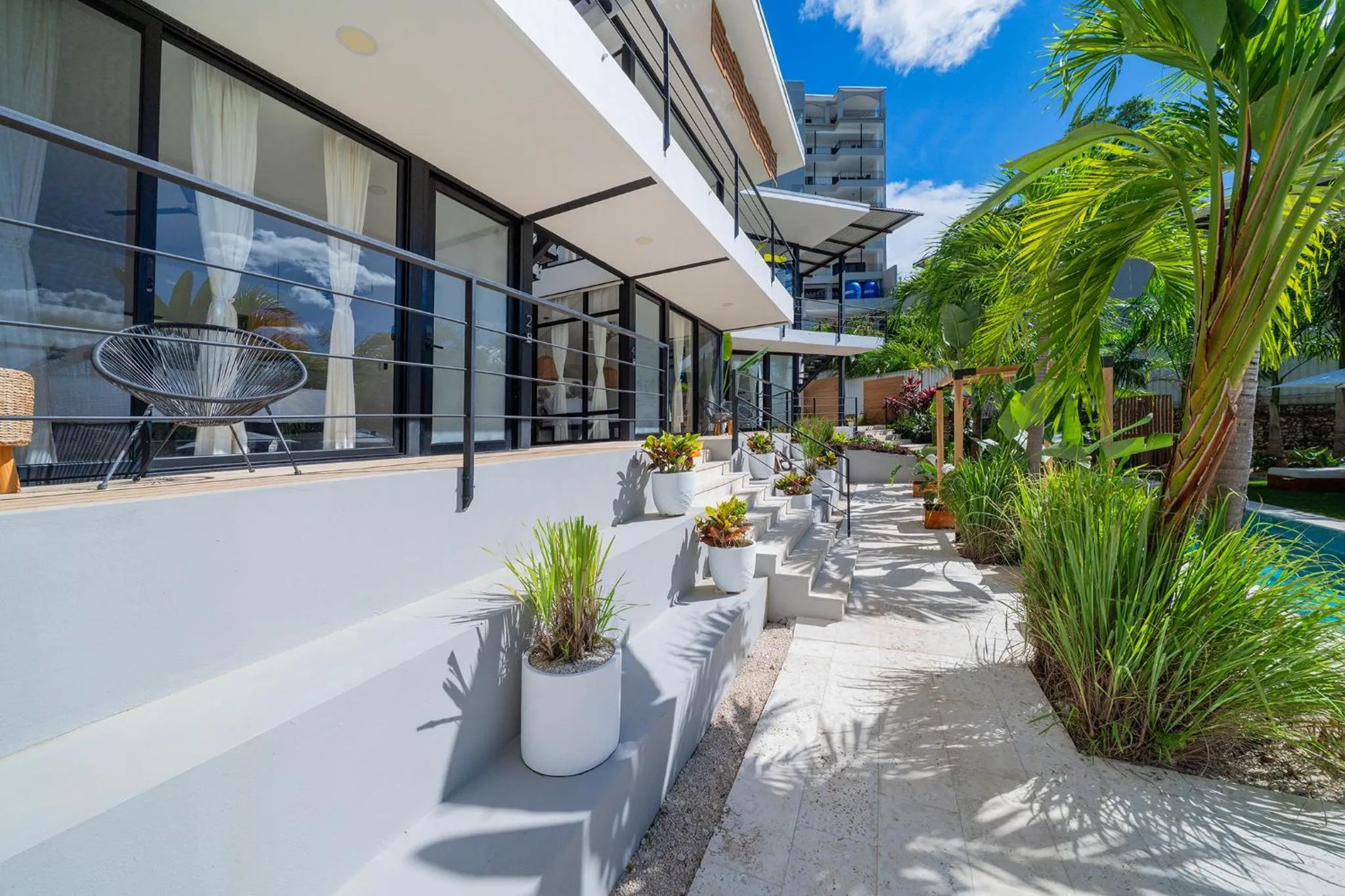 Property building in L'Avventura