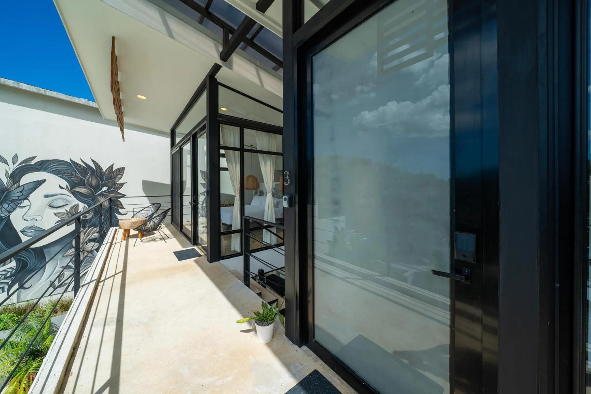 Property building in L'Avventura